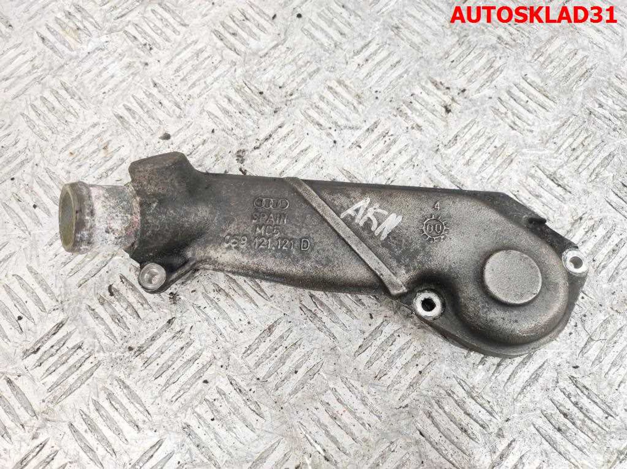 Корпус термостата Audi A6 C5 2,5 AKN 059121121D, 1000 рублей, Дубовое