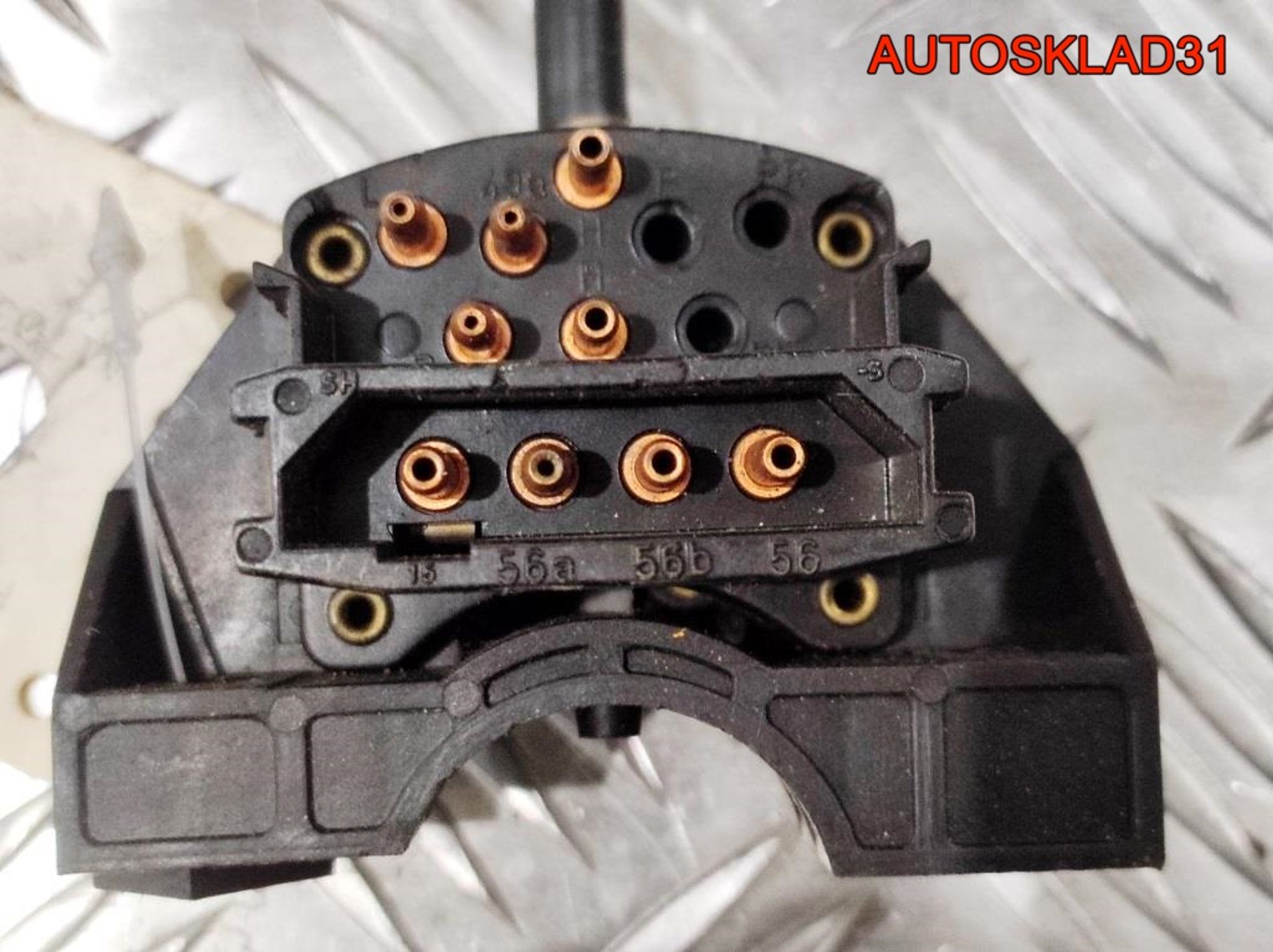 Переключатель поворотов Ford Fiesta 2 77FG13335AA, 1000 рублей, Дубовое