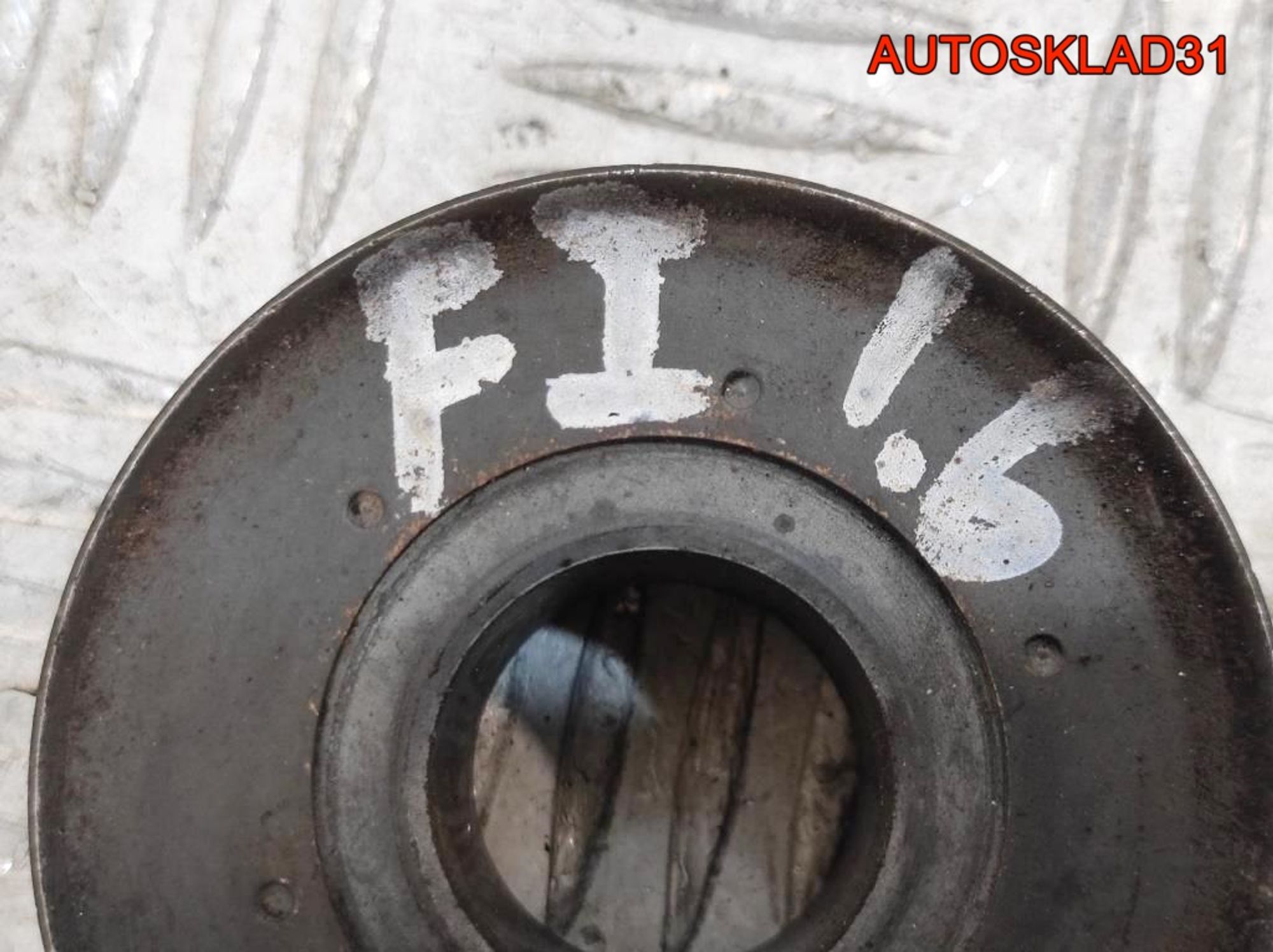 Шестерня коленвала Ford Focus 2 1,6 Бензин 1104088, 2000 рублей, Дубовое