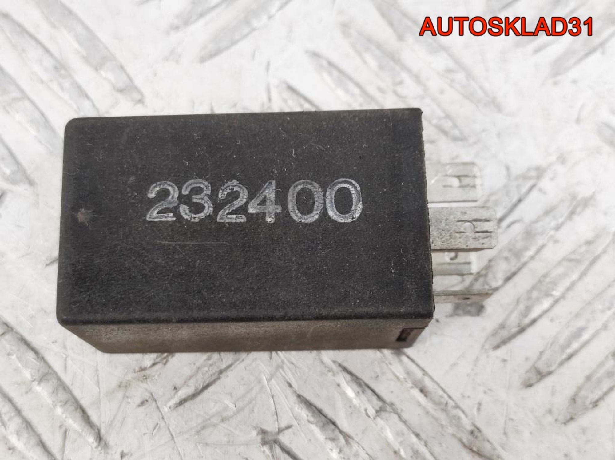 Реле вентилятора №31 VW Sharan 191955532A, 700 рублей, Дубовое