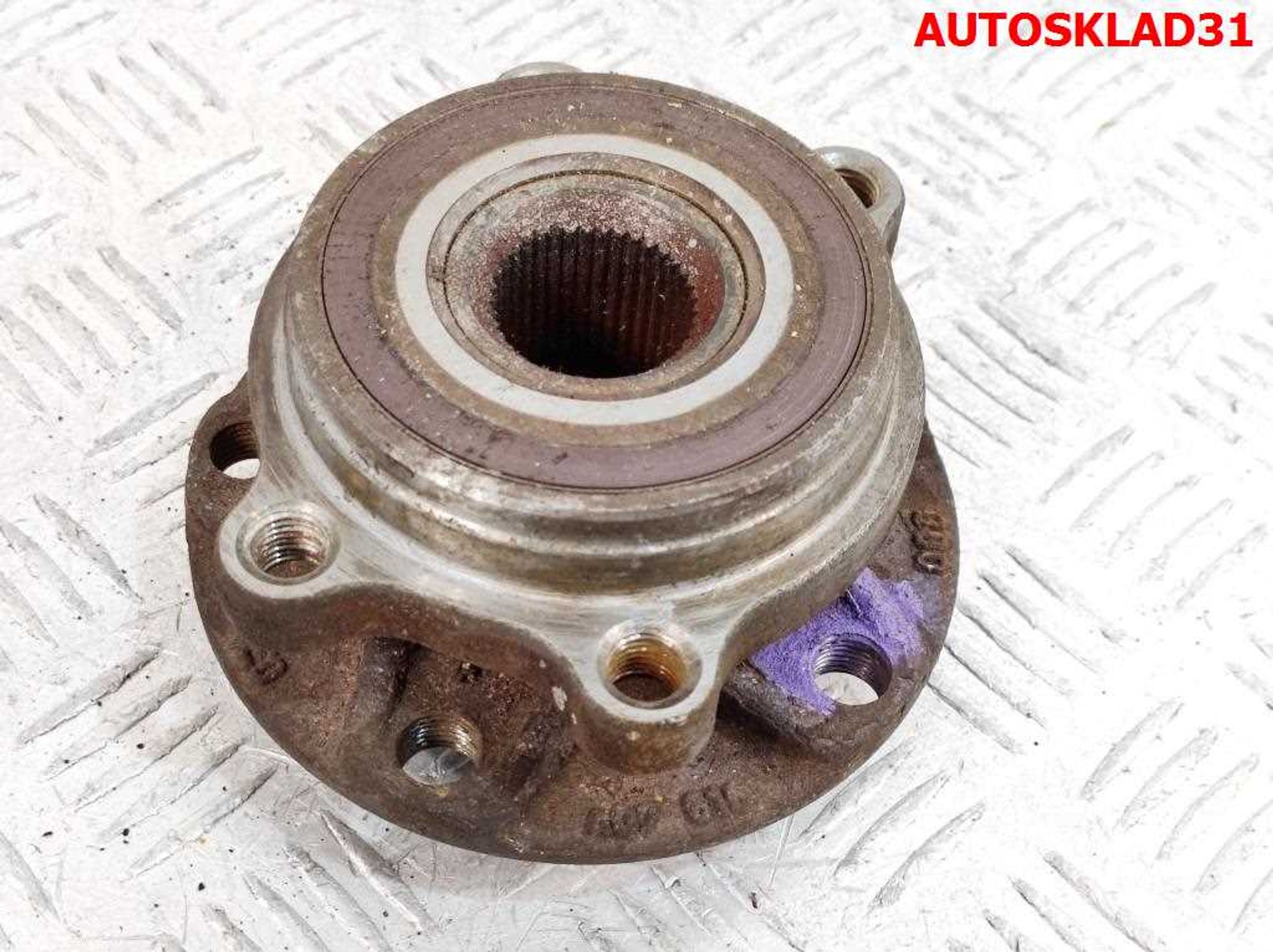Ступица передняя Audi A8 D3 6.0 W12 BHT 4E0407615, 3200 рублей, Дубовое