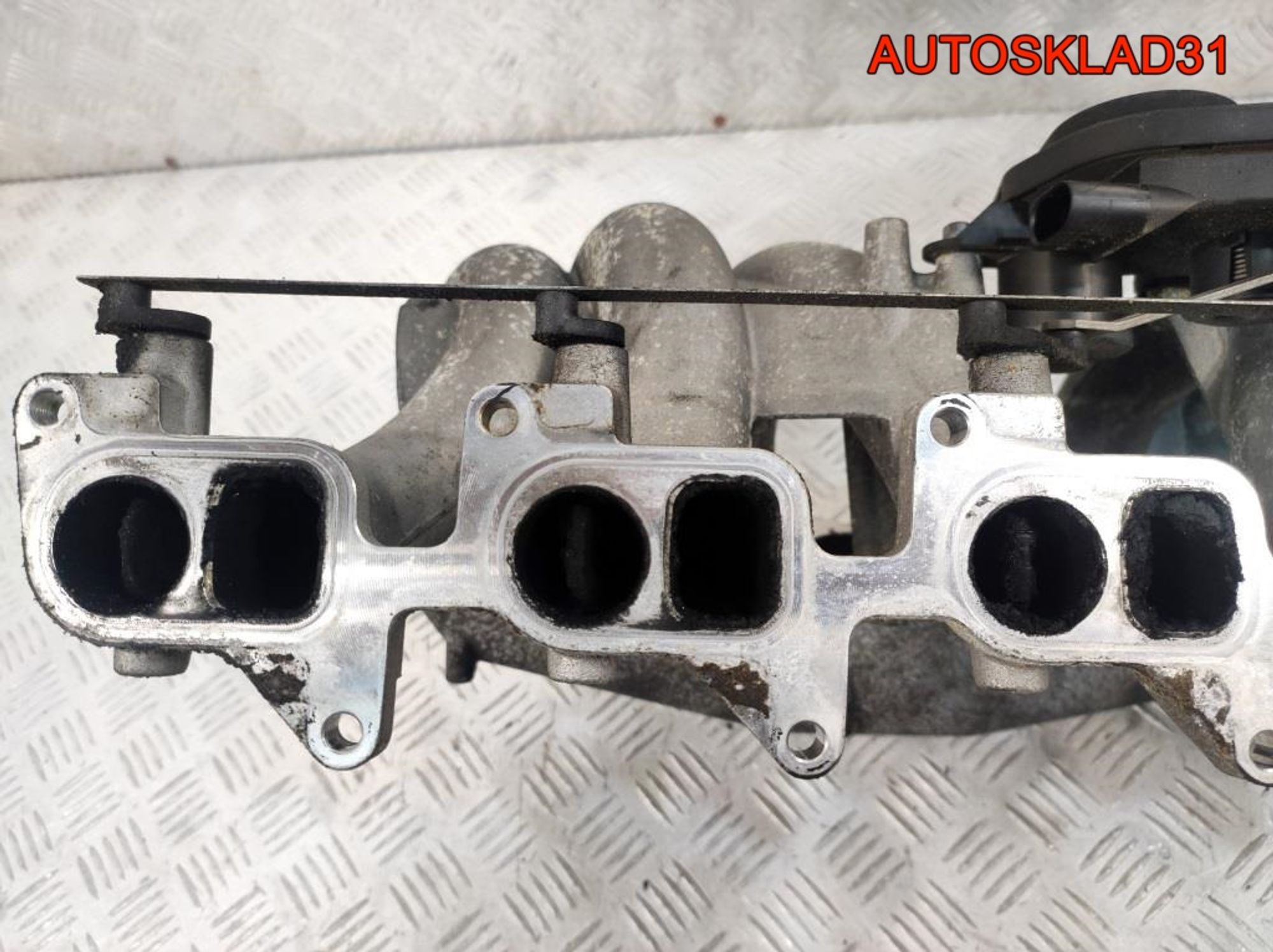 Коллектор впускной Mercedes W220 3,2 613.960 A6130900237, 4500 рублей, Дубовое