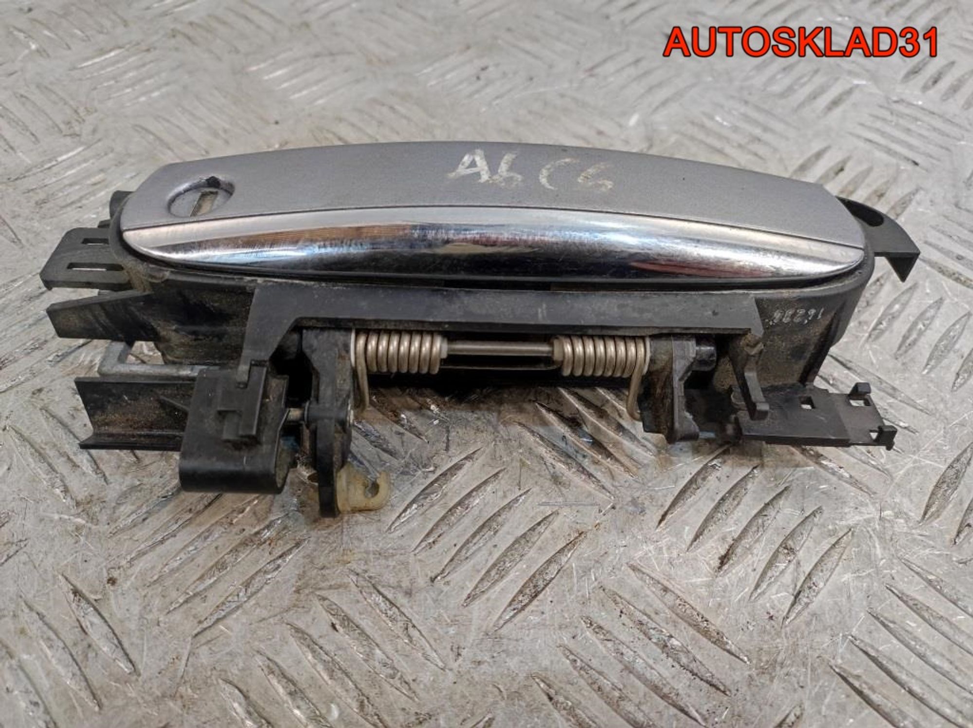 Ручка двери внешняя передняя левая Audi A6 C6 4F0837207B, 2300 рублей, Дубовое