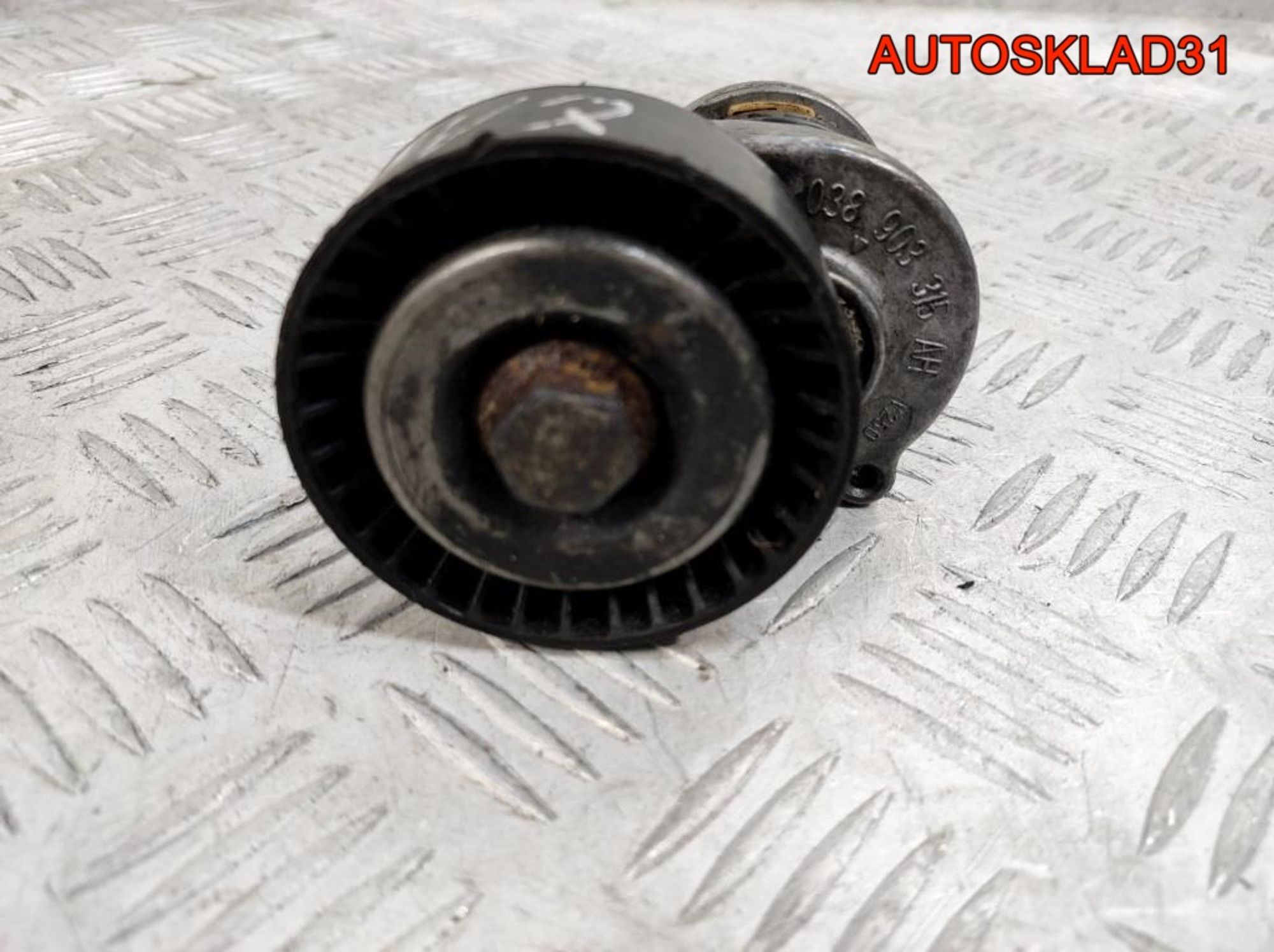 Натяжитель ремня VW Touran 1.9 AVQ Дизель 038903315AH, 500 рублей, Дубовое