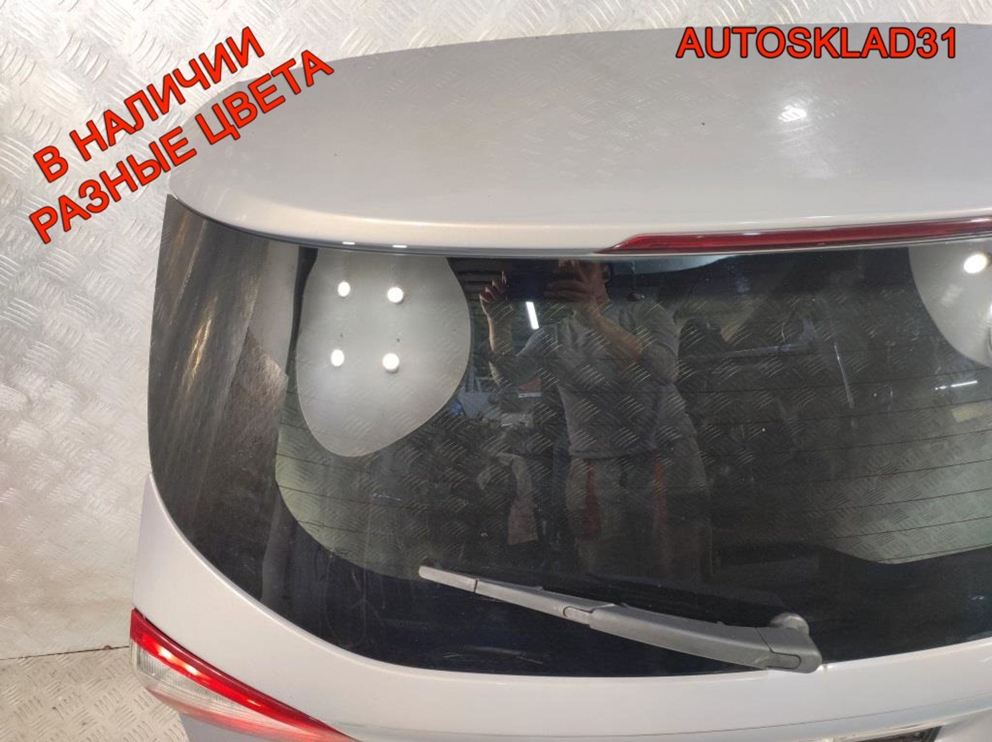 Дверь багажника в сборе Ford Focus 3 Combi BM51N40414AG 2011 год, 30000 рублей, Дубовое