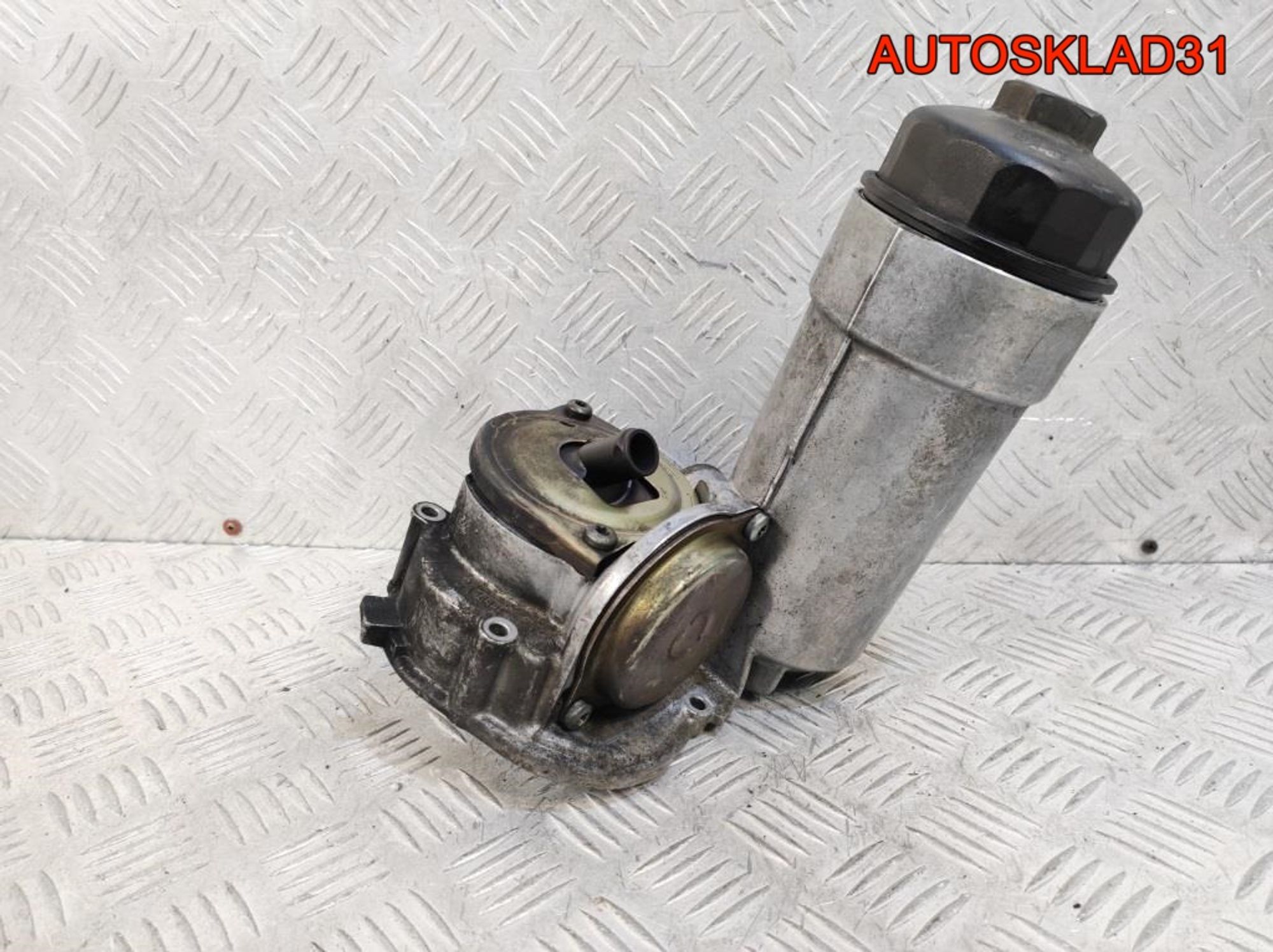 Корпус масляного фильтра Audi A6 C5 AKE 059115405G, 900 рублей, Дубовое