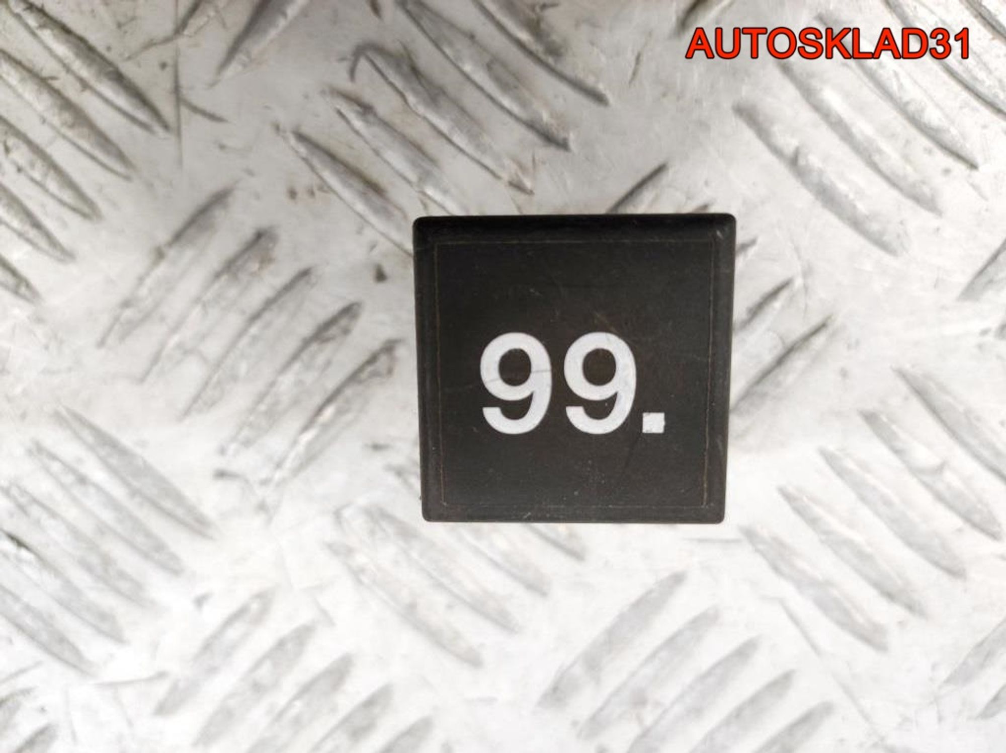 Реле стеклоочистителей №99 Audi A4 B5 357955531, 600 рублей, Дубовое