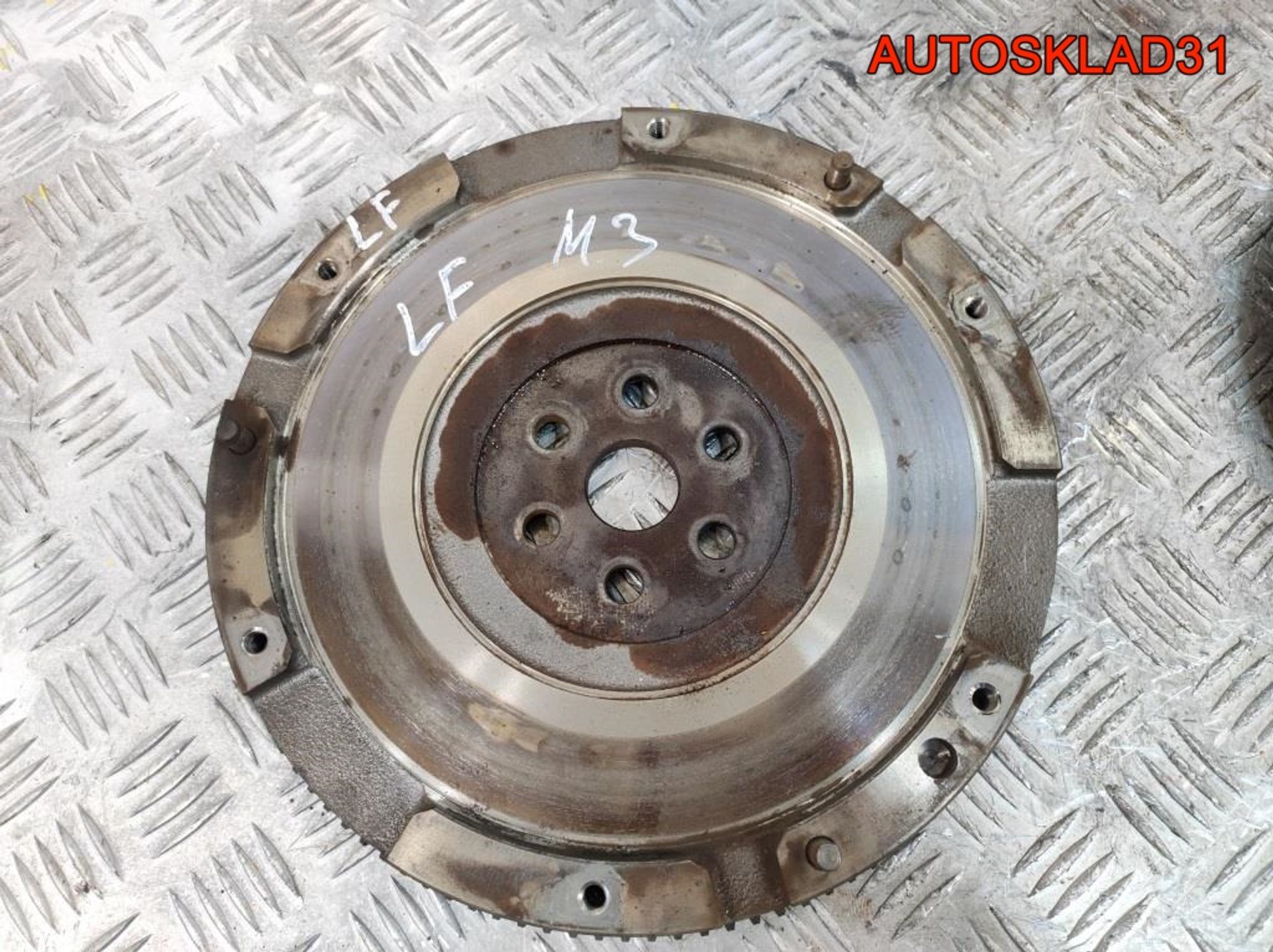 Маховик в сборе со сцеплением Mazda 3BK 2,0 LF 3M517563GC, 2500 рублей, Дубовое