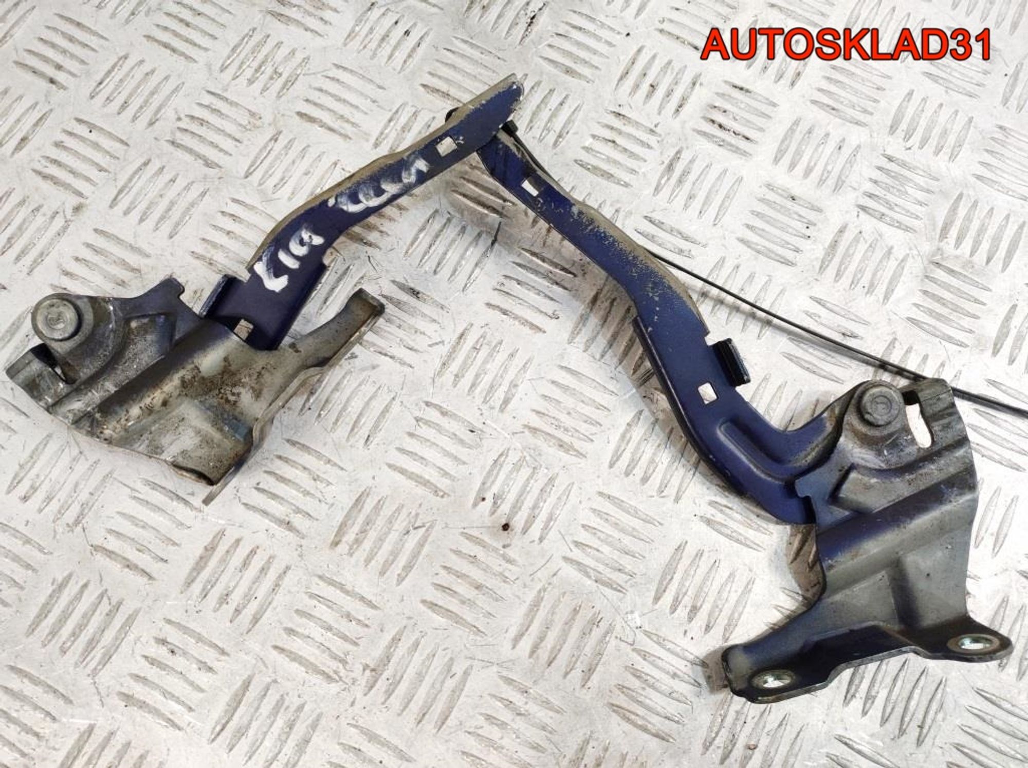 Петли капота комплект Kia Ceed 1 791101H000, 6300 рублей, Дубовое