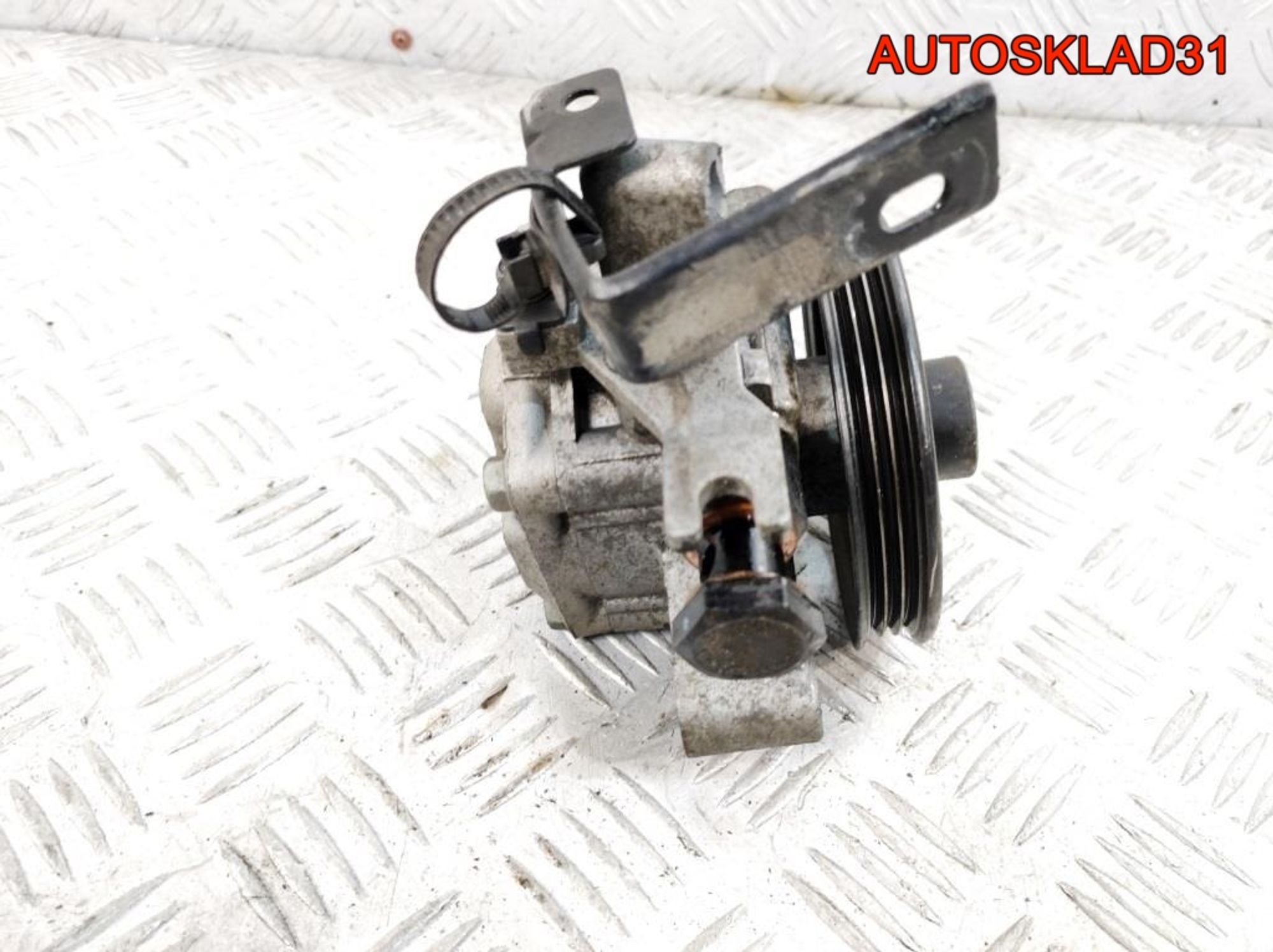 Насос ГУР Hyundai Elantra 2,0 G4GC 571002E000, 4100 рублей, Дубовое