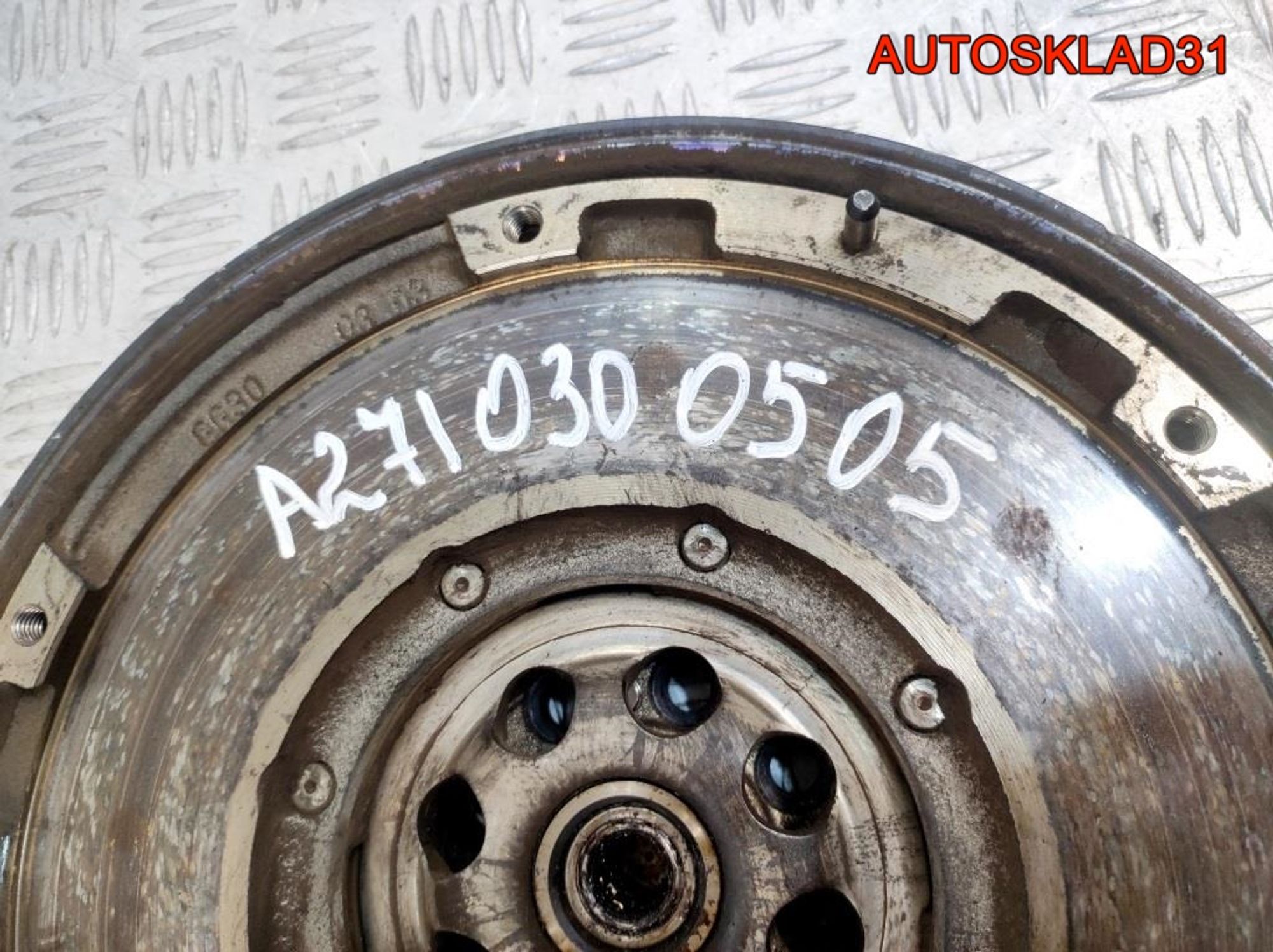 Маховик в сборе со сцеплением Mercedes W203 A2710300505, 14400 рублей, Дубовое