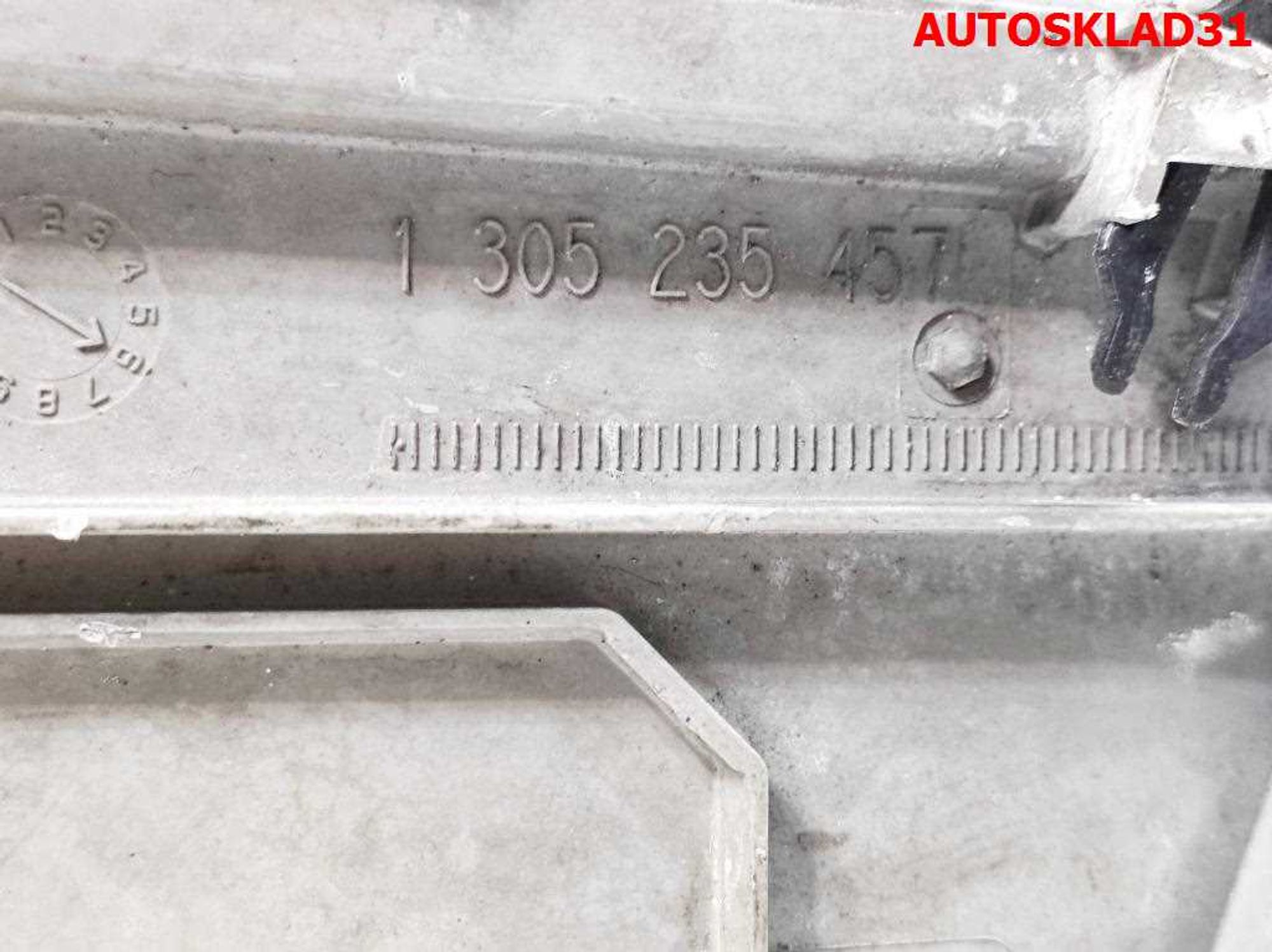 Фара правая Mercedes Benz W203 A2038200861 Дорест, 3200 рублей, Дубовое