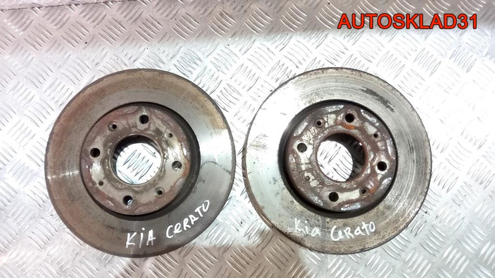 Диск тормозной передний комплект Kia Cerato 517122F100, 3000 рублей, Дубовое