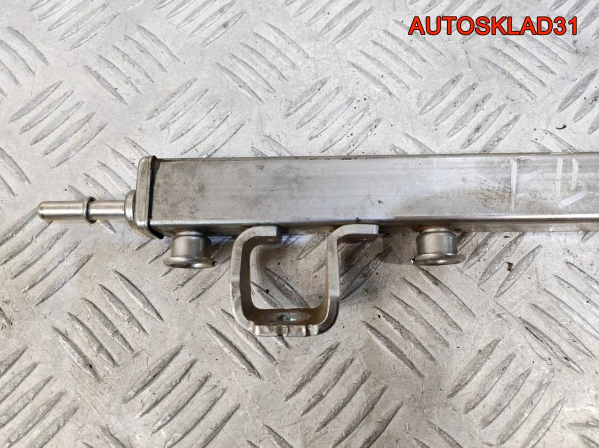 Рейка топливная Ford Focus 2 1,8 4M5G9D280DB, 900 рублей, Дубовое