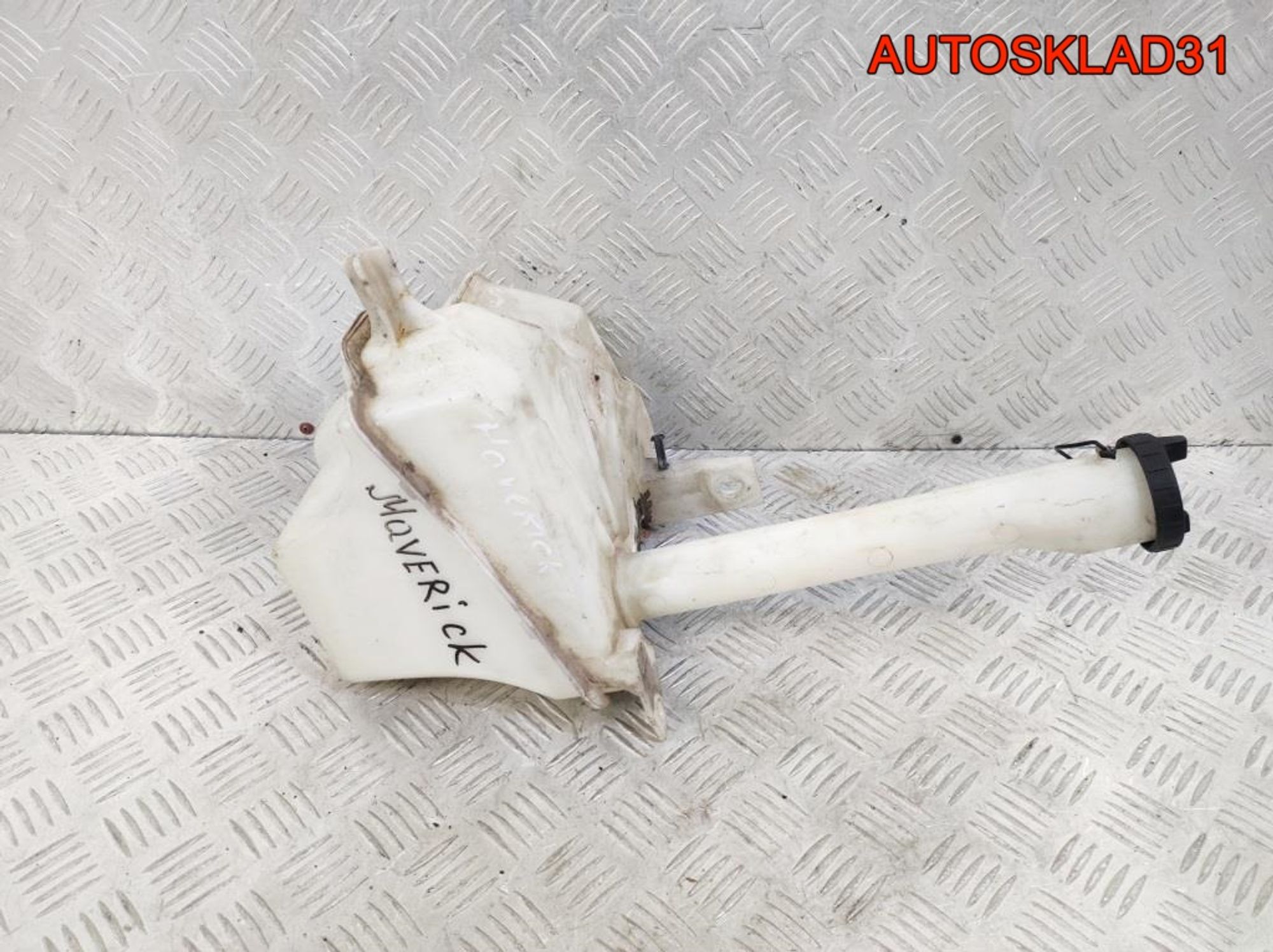 Бачок омывателя Ford Maverick 2 7L8417B613AA, 2700 рублей, Дубовое