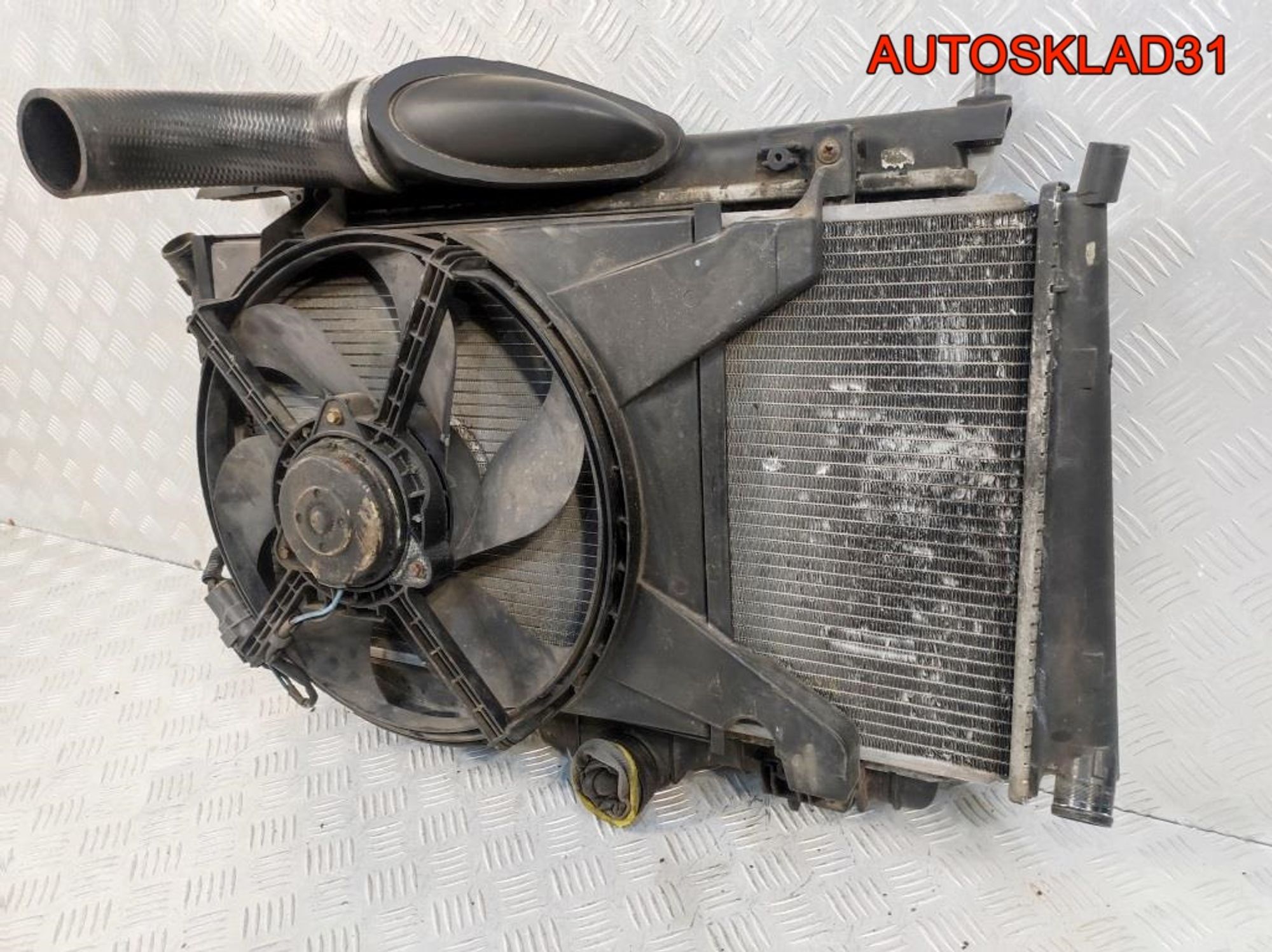 Кассета радиаторов Mitsubishi Carisma 1.9 DCI F9Q, 4900 рублей, Дубовое