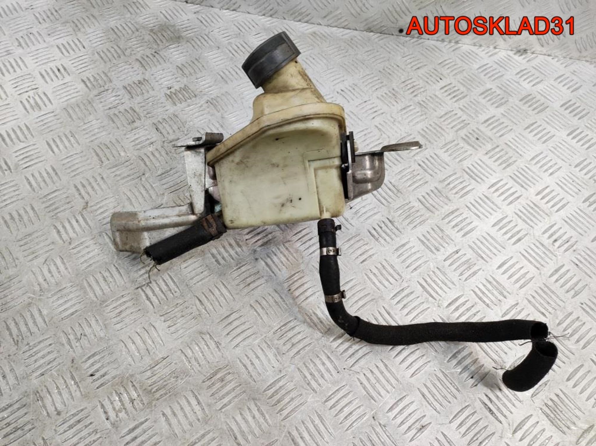 Бачок гидроусилителя Audi A8 D3 4E0422371P, 1400 рублей, Дубовое