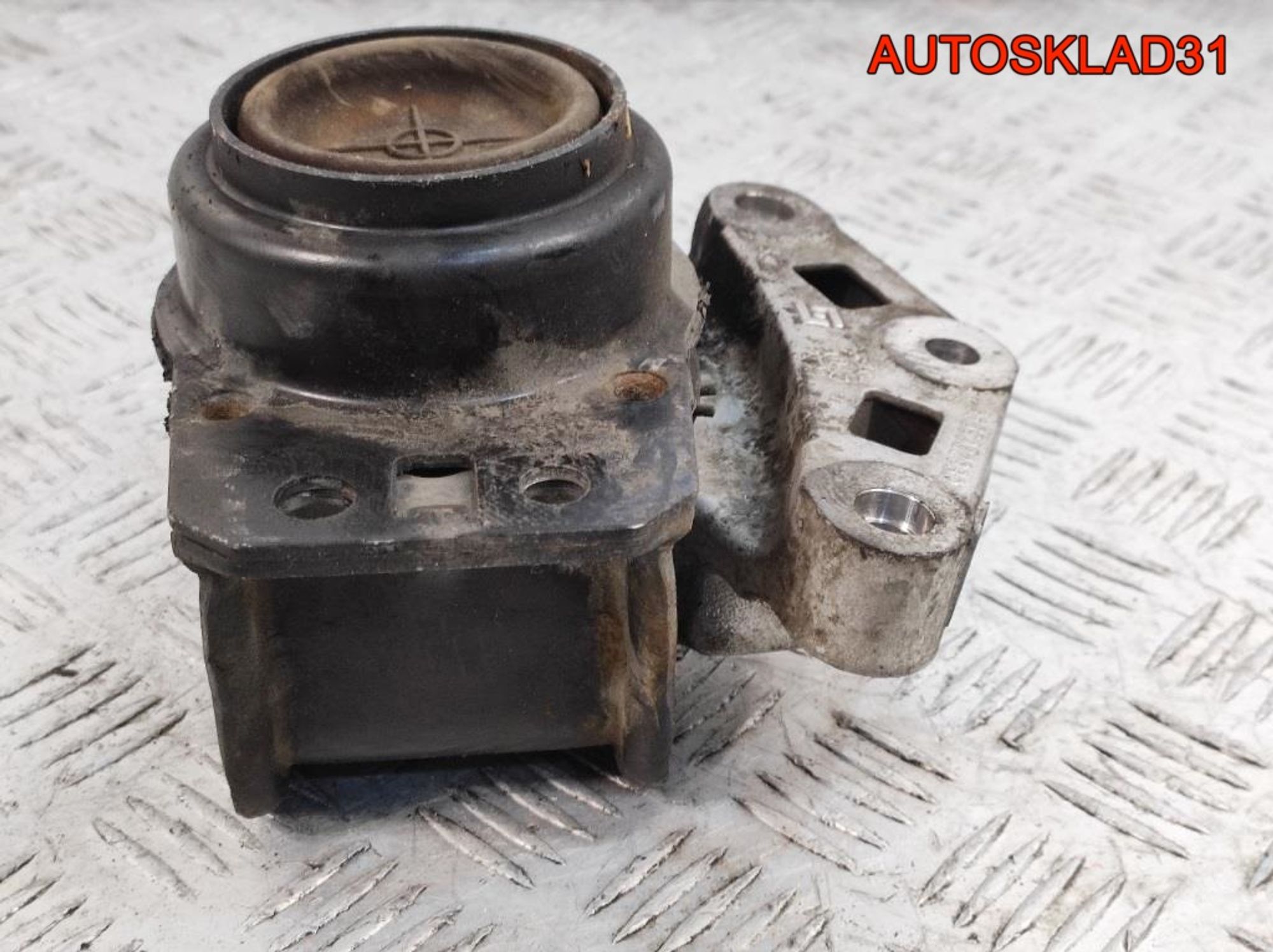 Опора двигателя правая Peugeot 307 9636270080, 1500 рублей, Дубовое