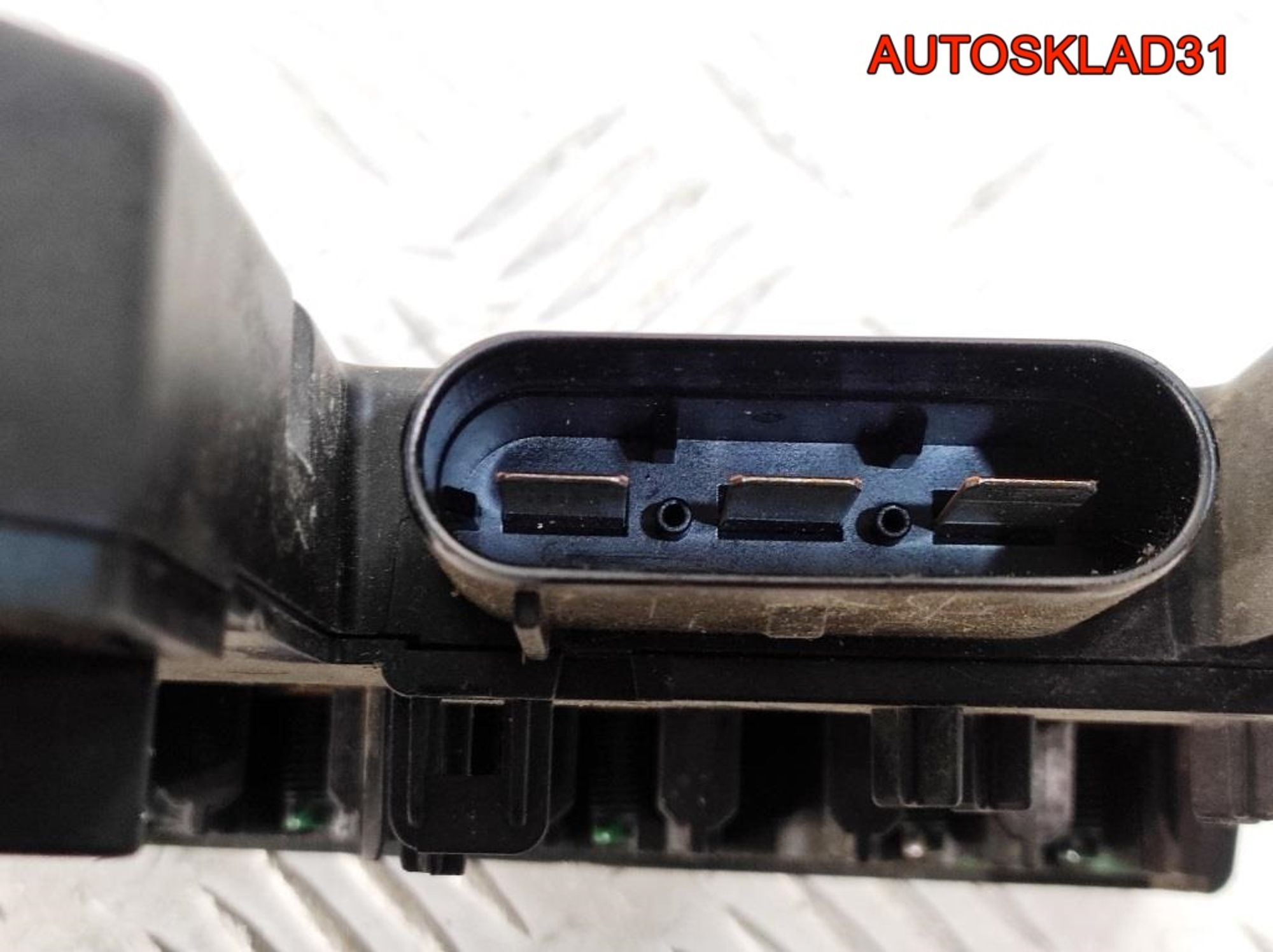 Блок предохранителей Mercedes GLK X204 A2075401550, 3200 рублей, Дубовое