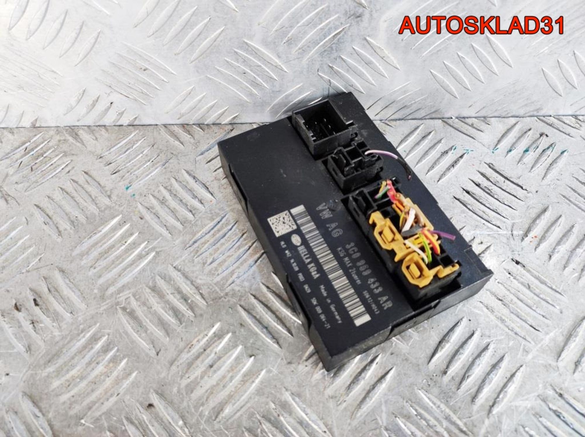 Блок комфорта Volkswagen Passat B6 3C0959433AR, 1800 рублей, Дубовое