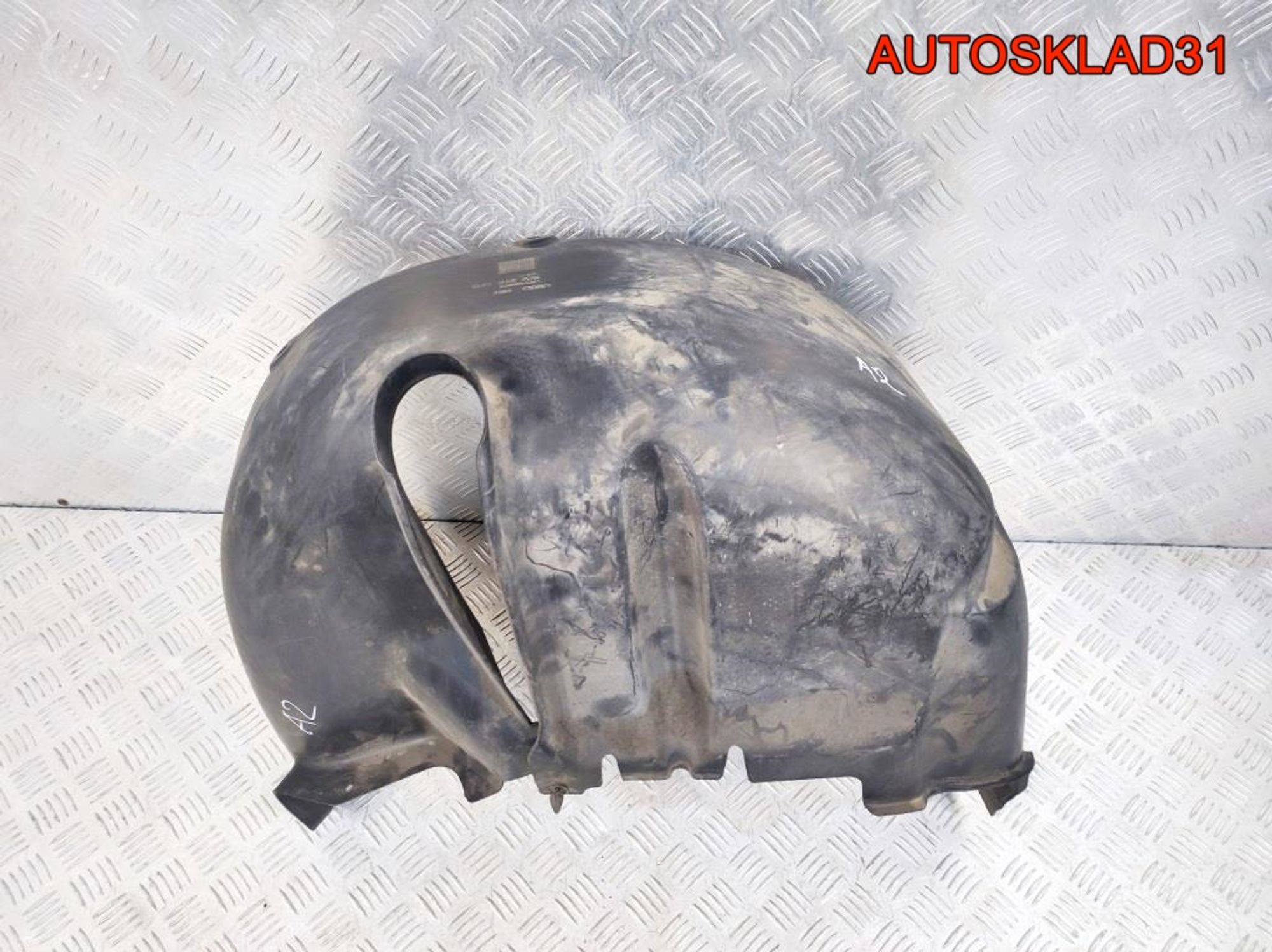 Локер задний правый Audi A2 8Z0810171C, 2900 рублей, Дубовое