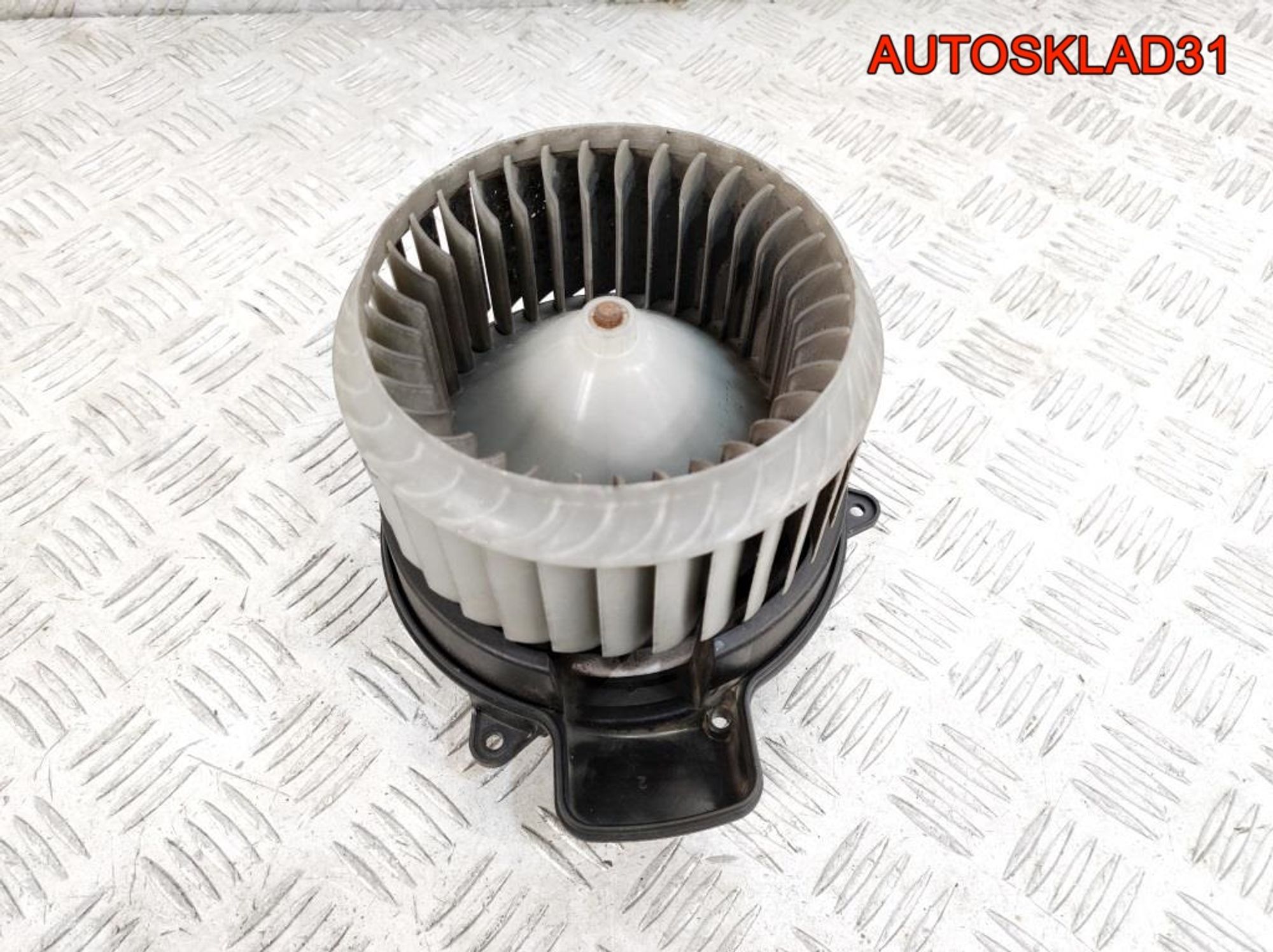 Моторчик отопителя Audi A6 C7 4G 4H1820021B, 6000 рублей, Дубовое