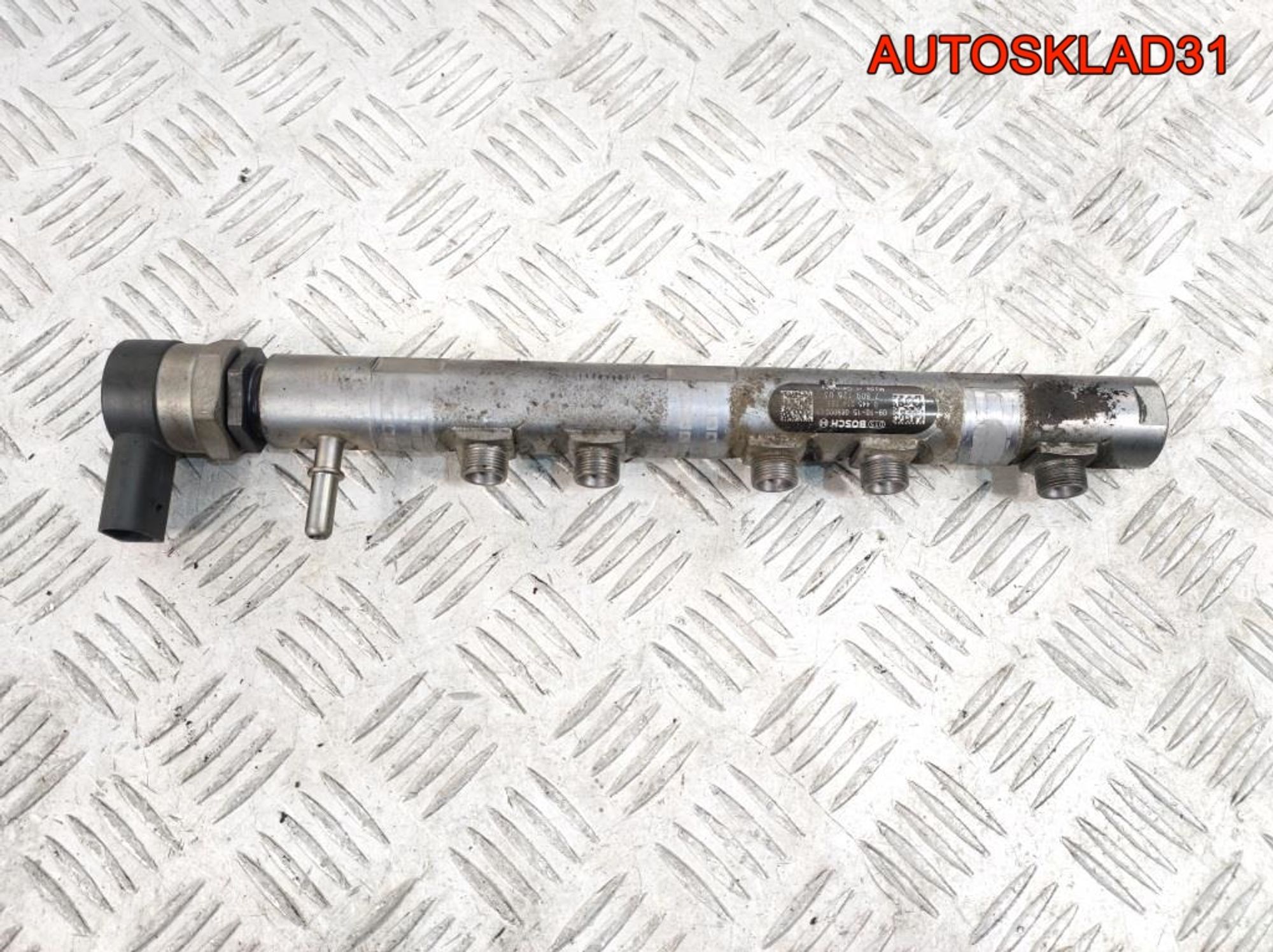 Рейка топливная BMW E90 2.0 N47D20A 13537809128, 4000 рублей, Дубовое