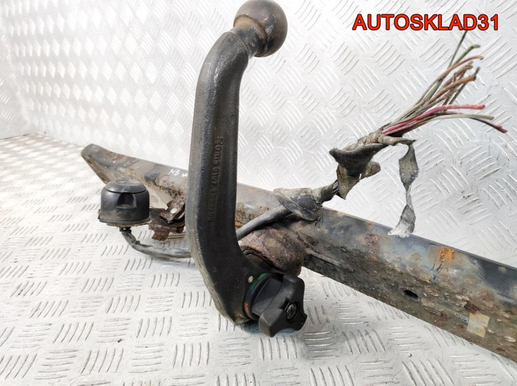 Фаркоп Mercedes Benz W210 A2103100937 Седан, 18000 рублей, Дубовое