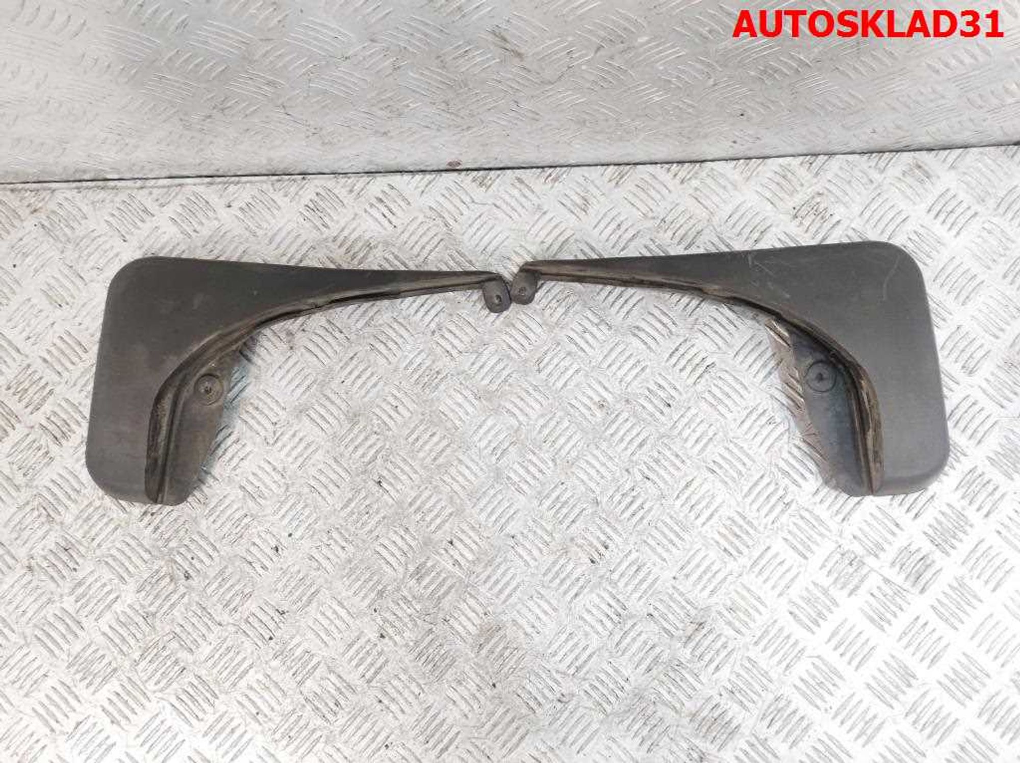 Брызговики задние Комплект Ford Focus 2 4M5J28370BA Combi, 6000 рублей, Дубовое