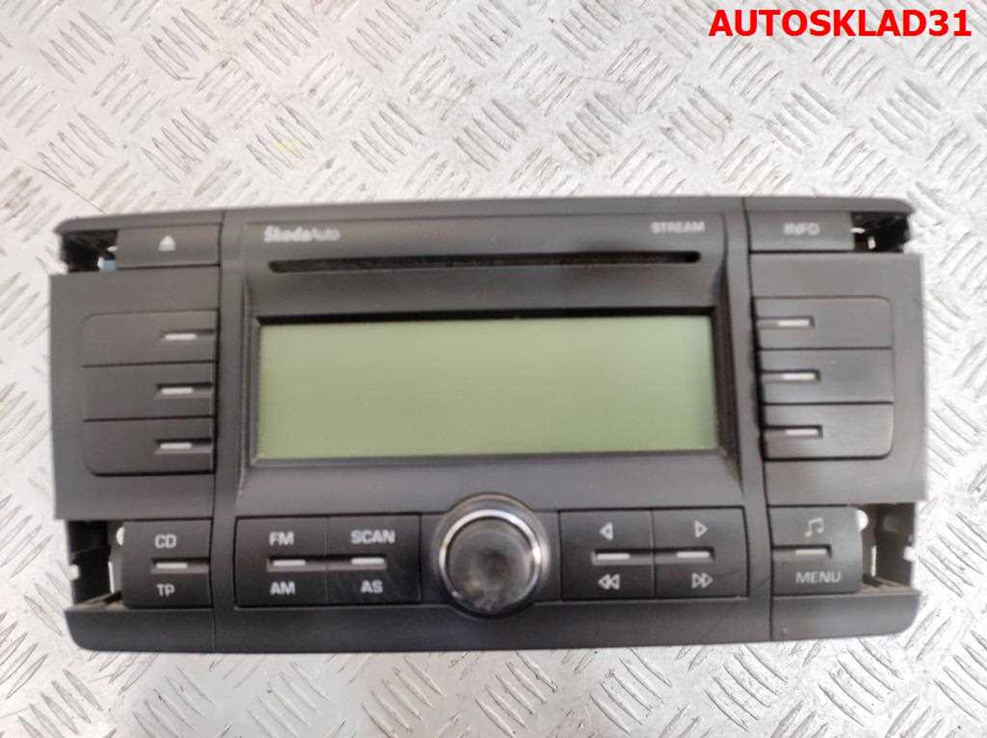 Магнитола Skoda Octavia A5 1Z0035161B, 1500 рублей, Дубовое