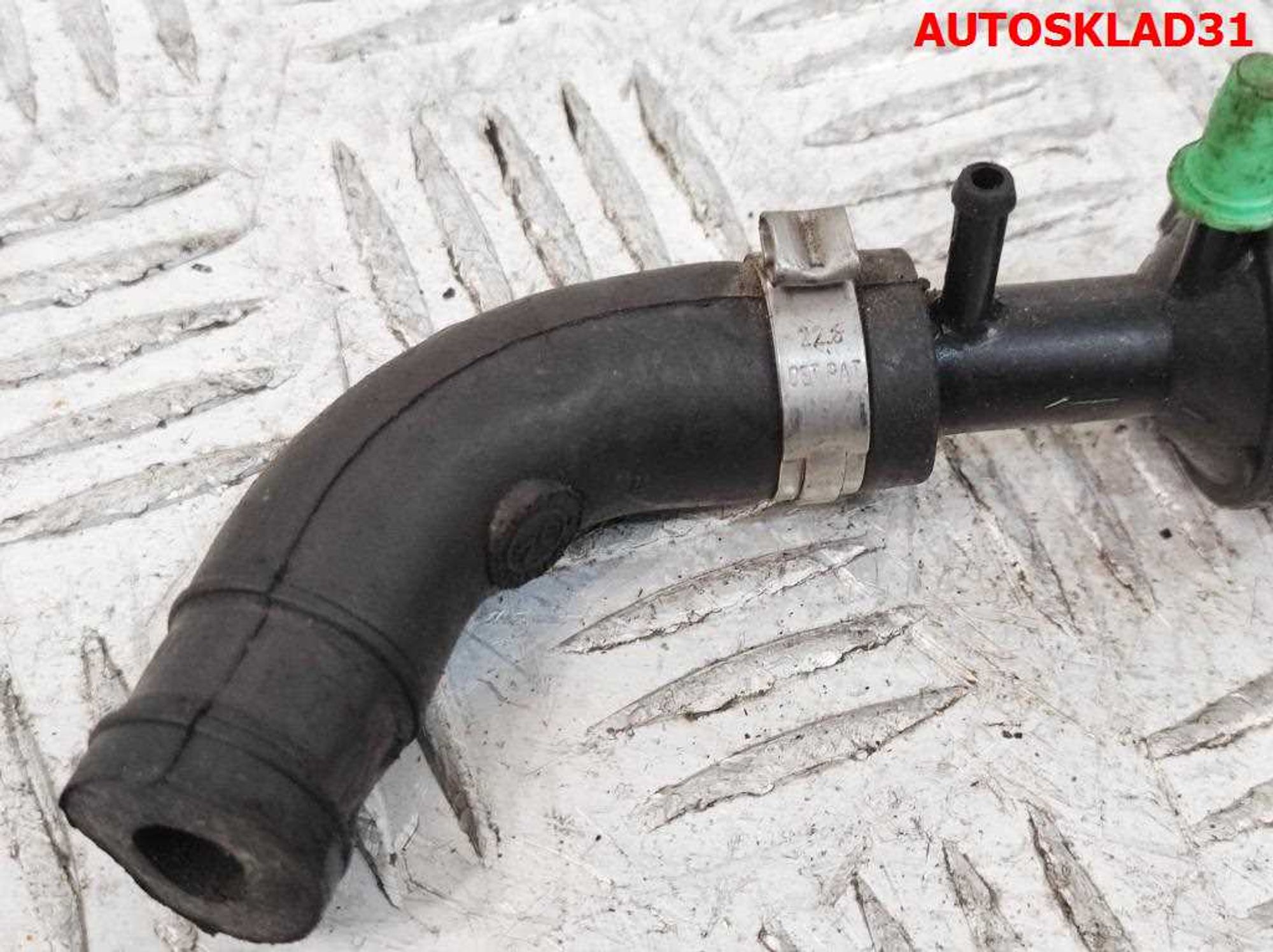 Трубка вакуумная Volkswagen Golf 4 1J0612041AD, 2000 рублей, Дубовое
