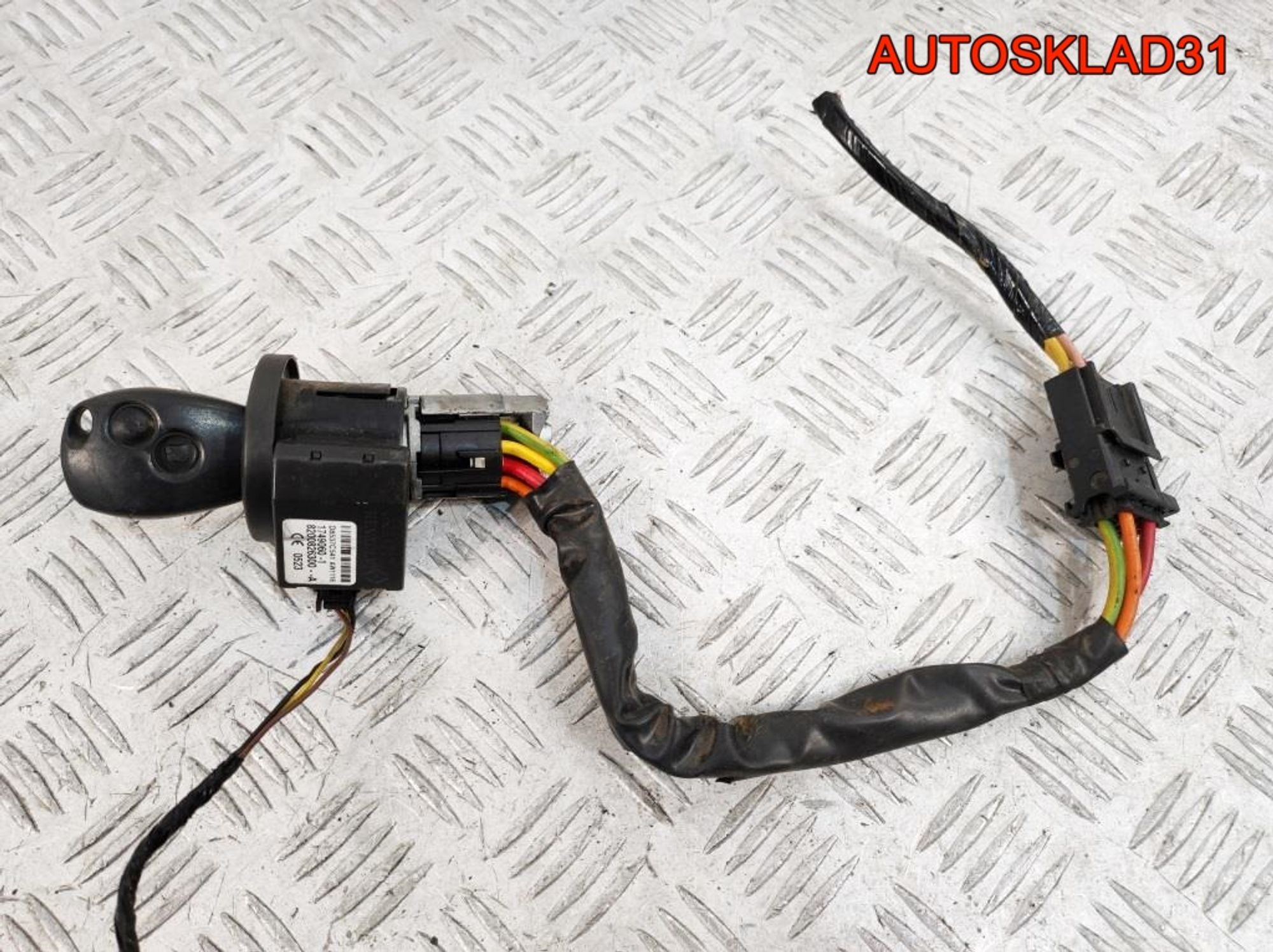 Замок зажигания Комплект Renault Logan 1 8200826300, 2000 рублей, Дубовое