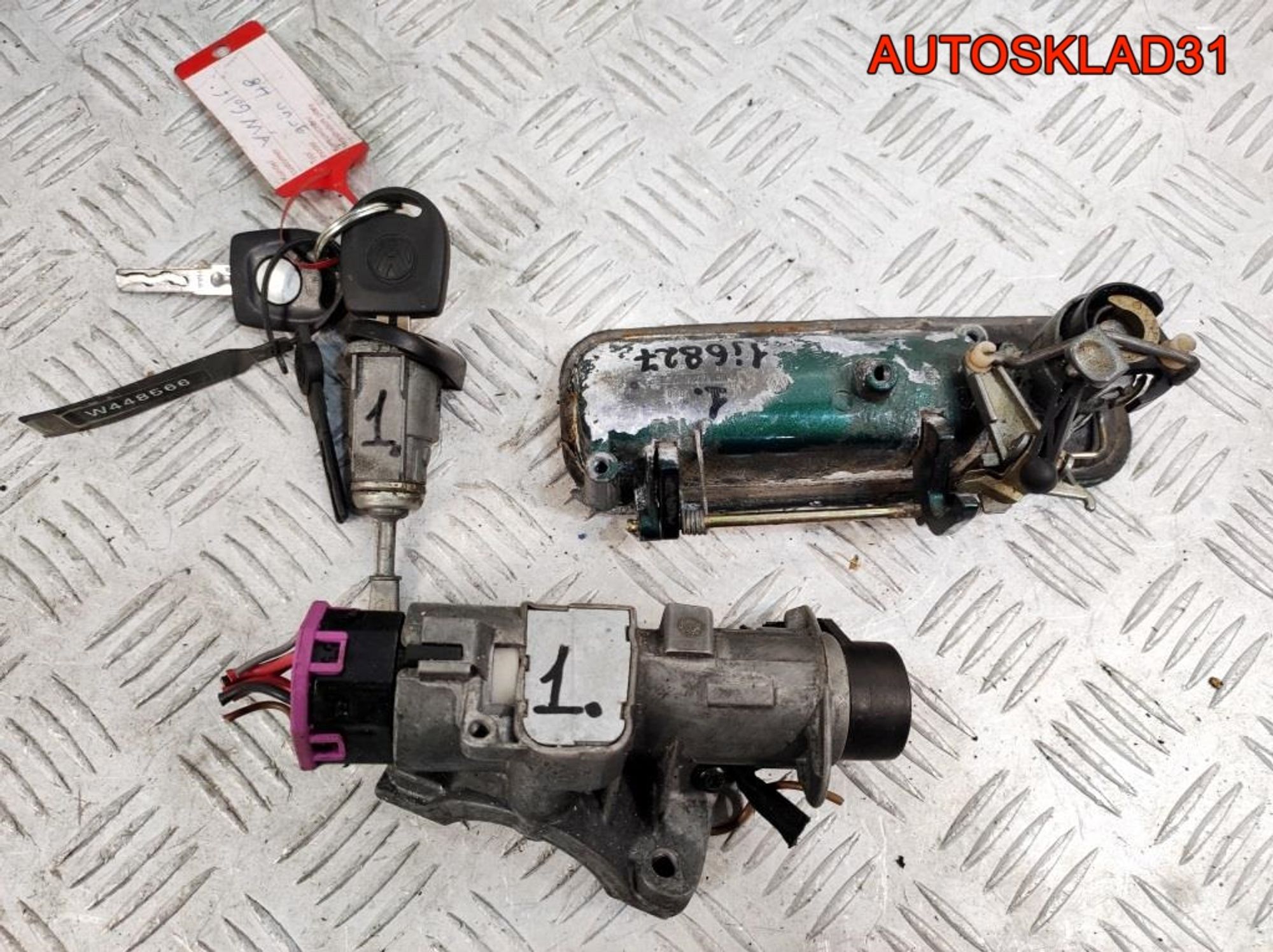 Комплект замок зажигания и личинки с ключом VW Golf 4 4B0905851C, 4100 рублей, Дубовое