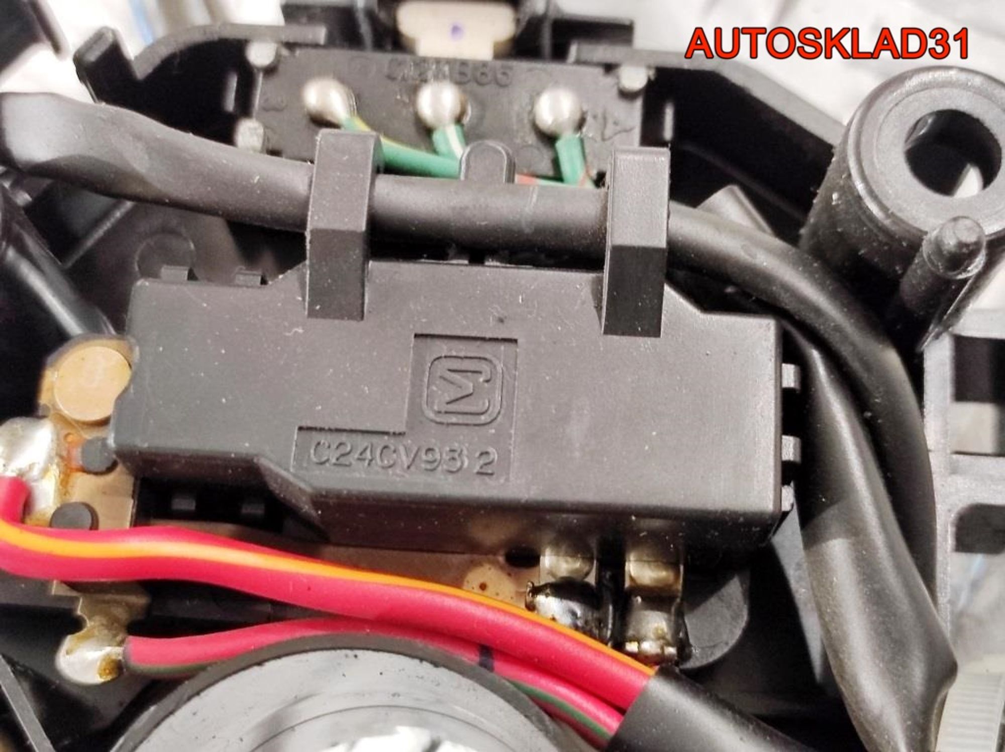 Переключатель подрулевой Toyota Corolla 7 843101A670, 1500 рублей, Дубовое