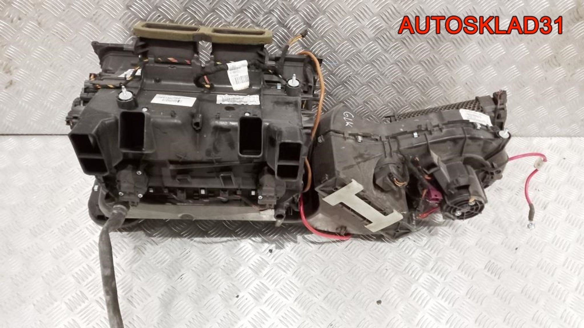 Корпус отопителя в сборе Mercedes Benz W204 A2048302260, 15000 рублей, Дубовое