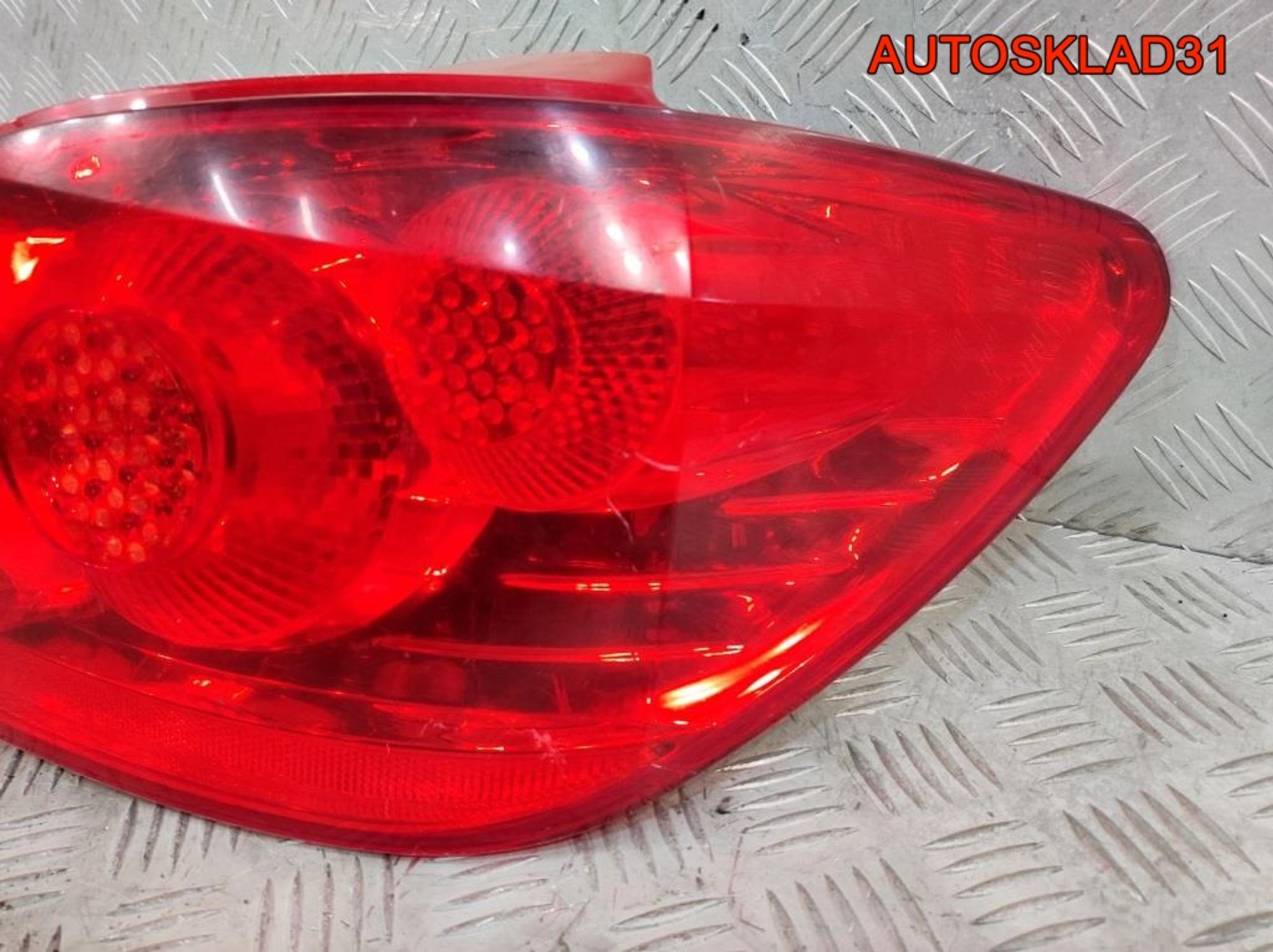 Фонарь задний правый Peugeot 307 9655767480 Рест, 7200 рублей, Дубовое