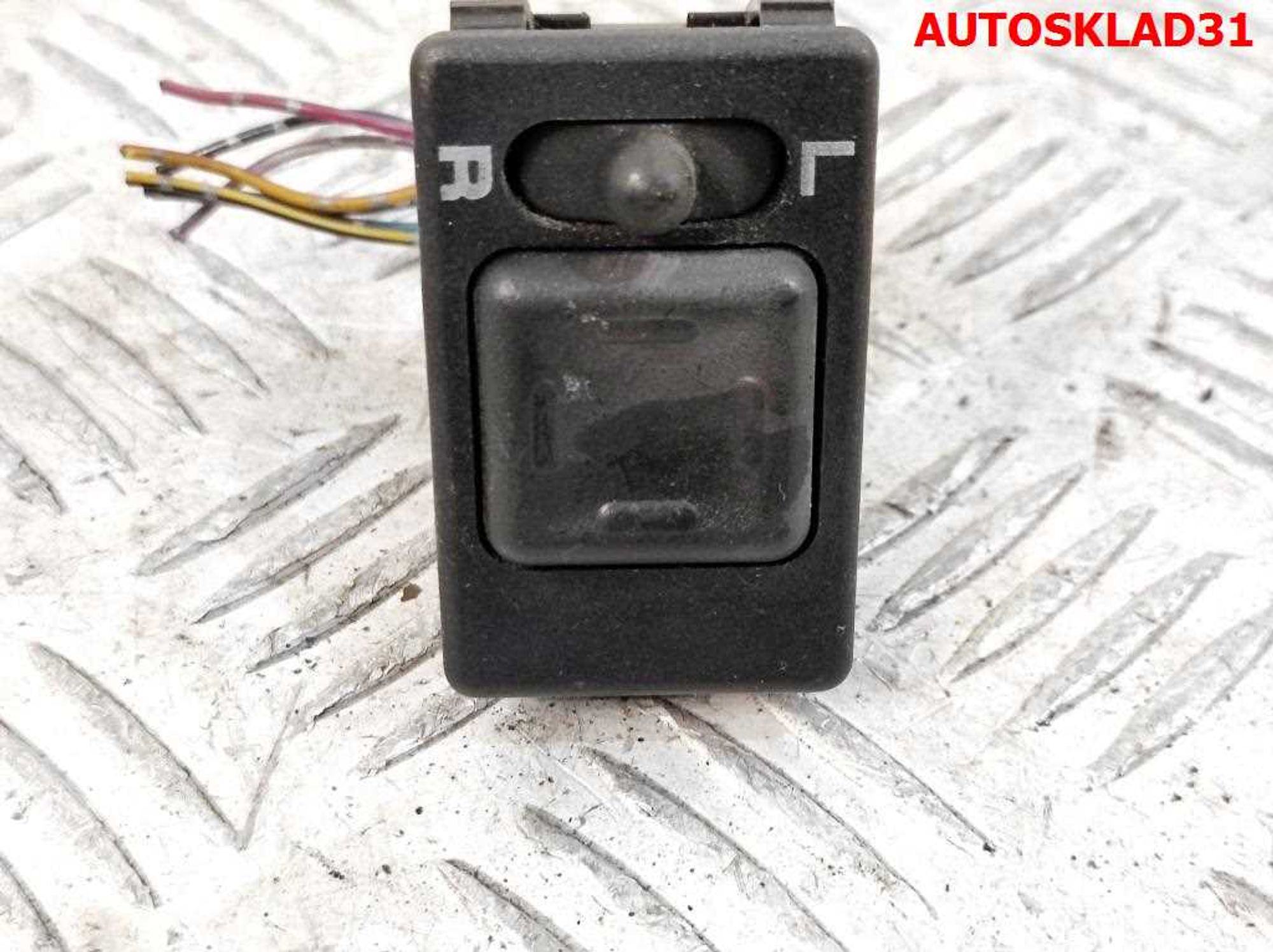 Переключатель регулировки зеркала Nissan Primera P11 2557070J00, 600 рублей, Дубовое