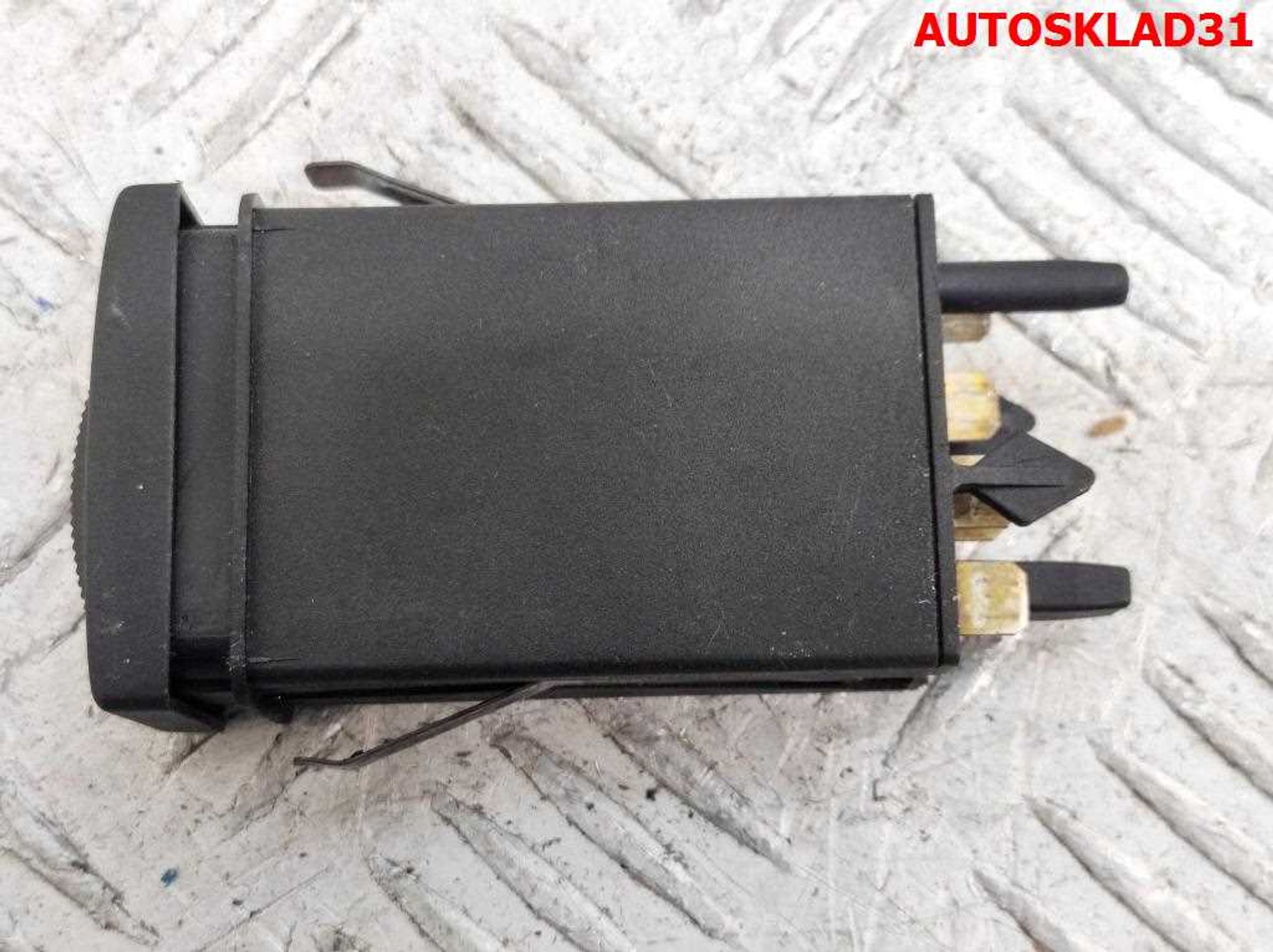 Кнопка обогрева заднего стекла Audi A4 B5 4D0941503, 600 рублей, Дубовое