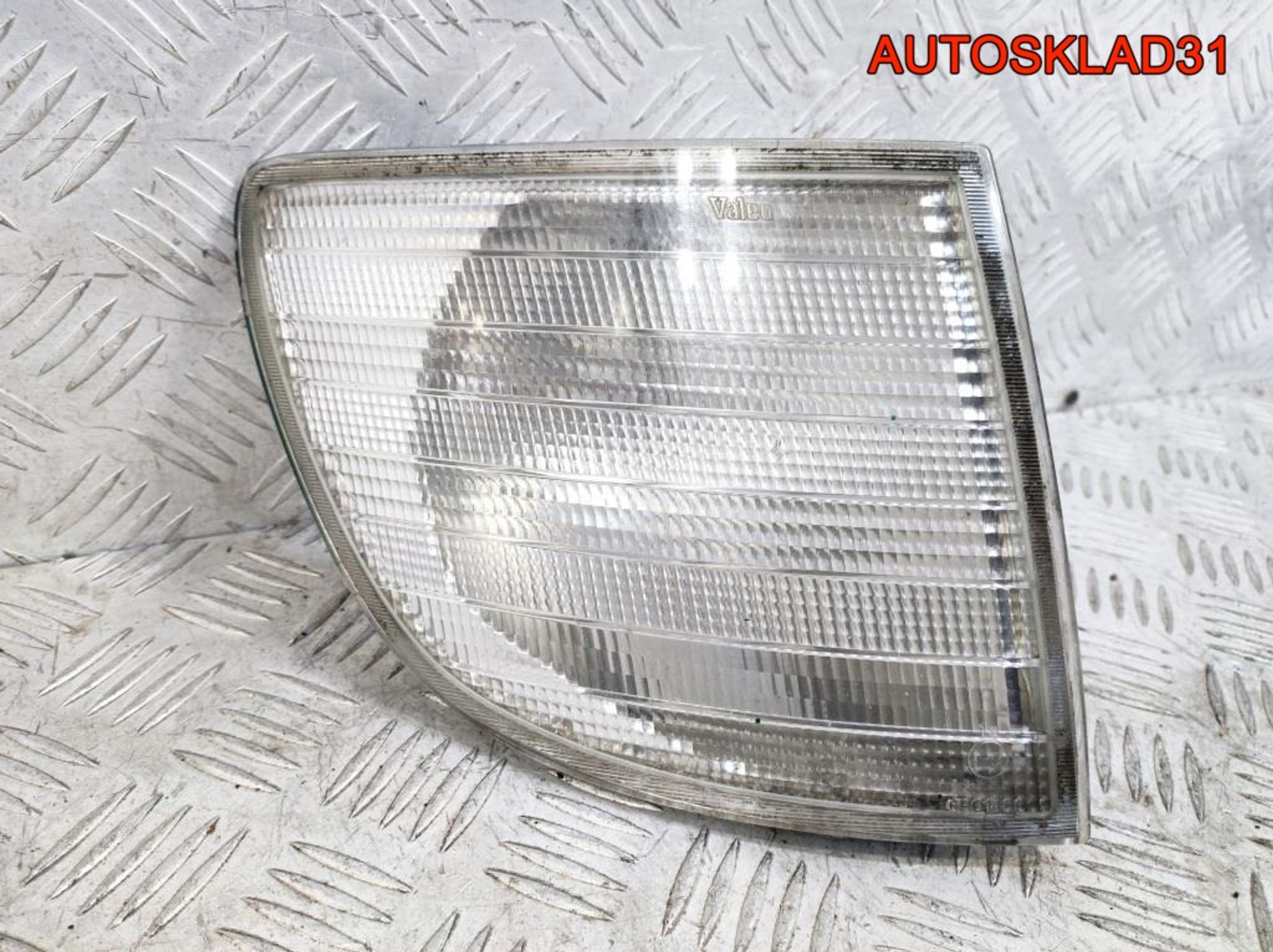 Указатель поворота правый белый Mercedes Vito 638, 900 рублей, Дубовое