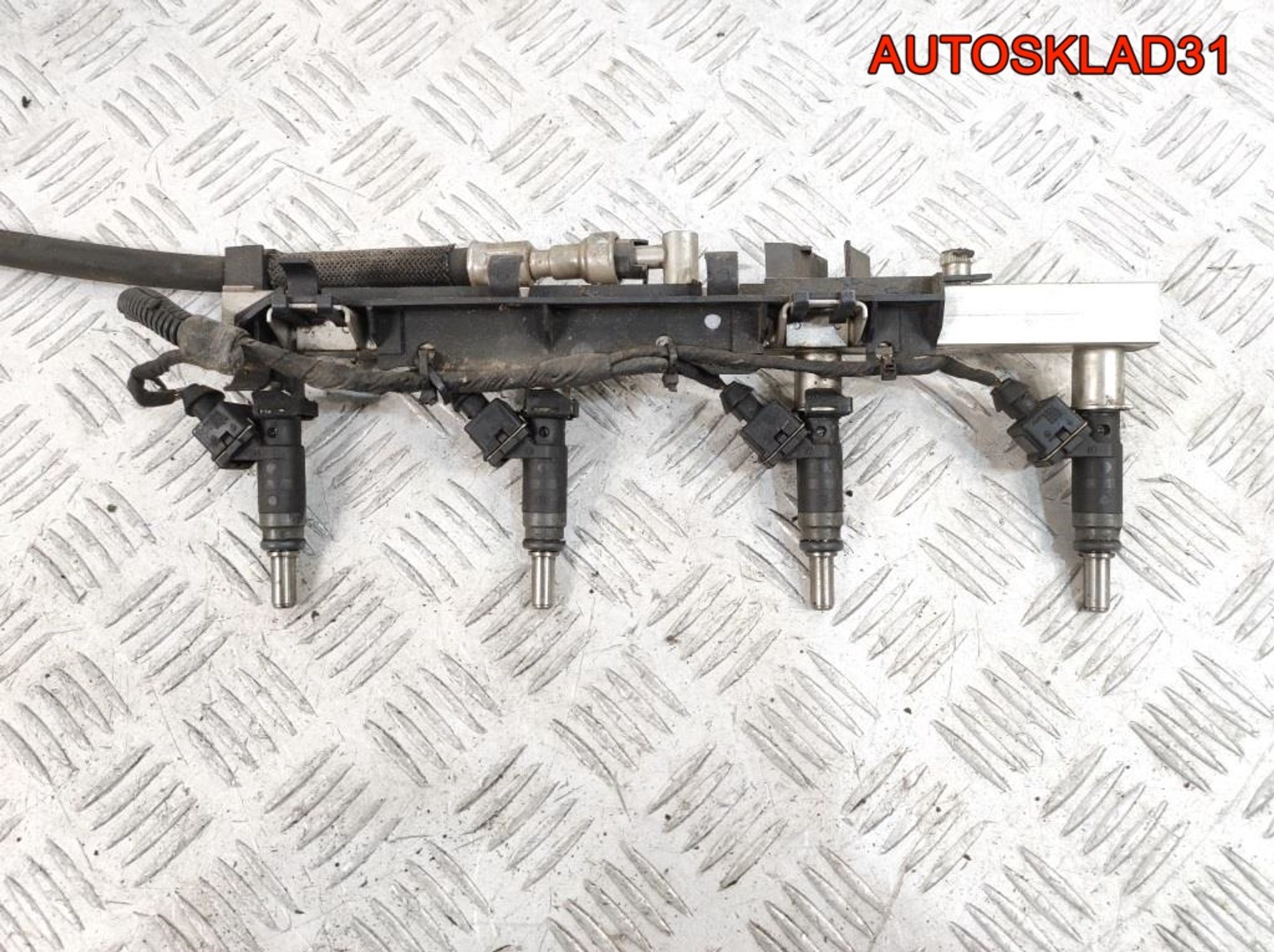 Форсунка топливная Комплект BMW E90 2,0 N46B20B 13537506158, 3500 рублей, Дубовое