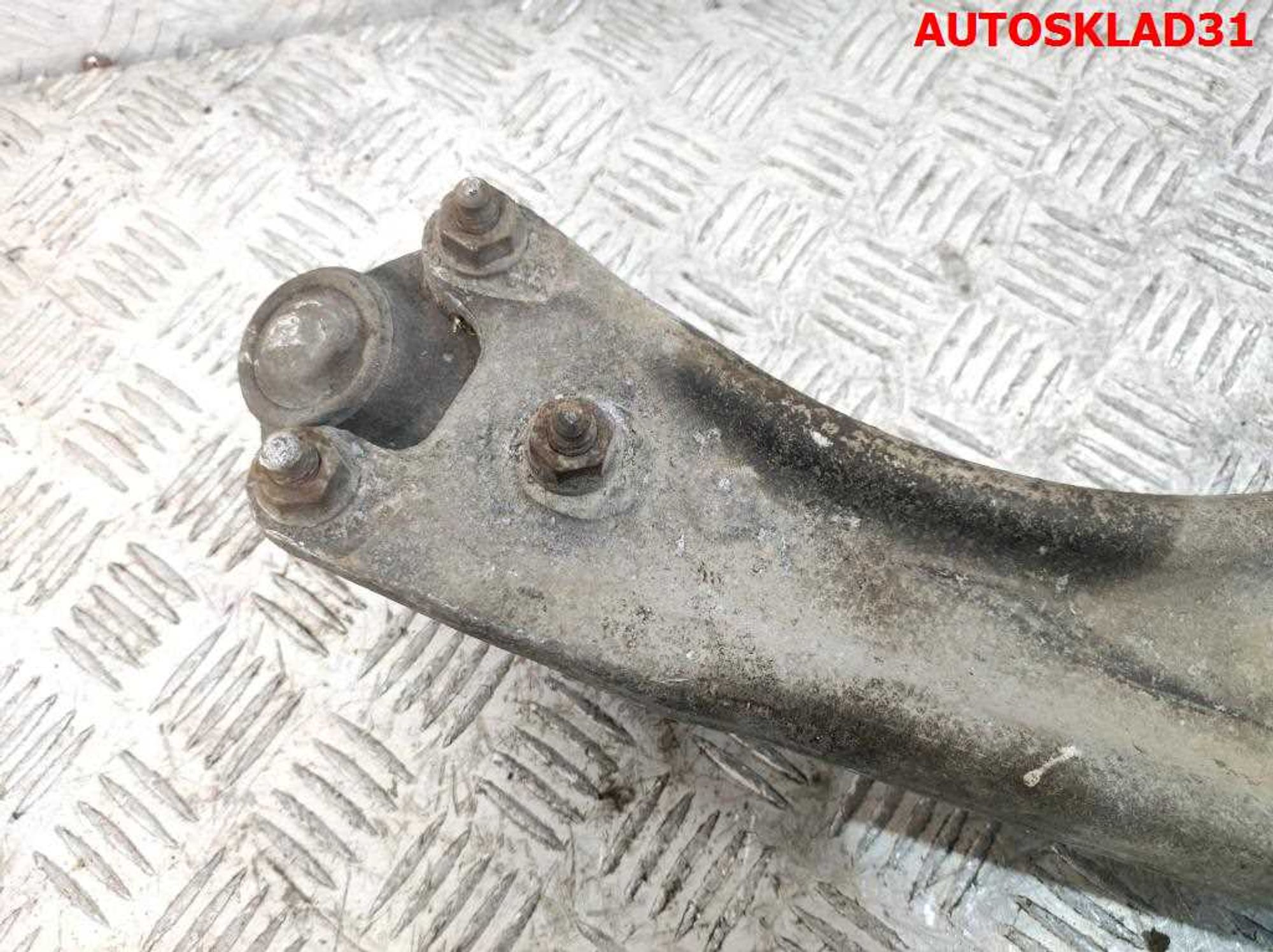 Рычаг передний левый нижний VW Passat B6 3C0407153D, 2000 рублей, Дубовое