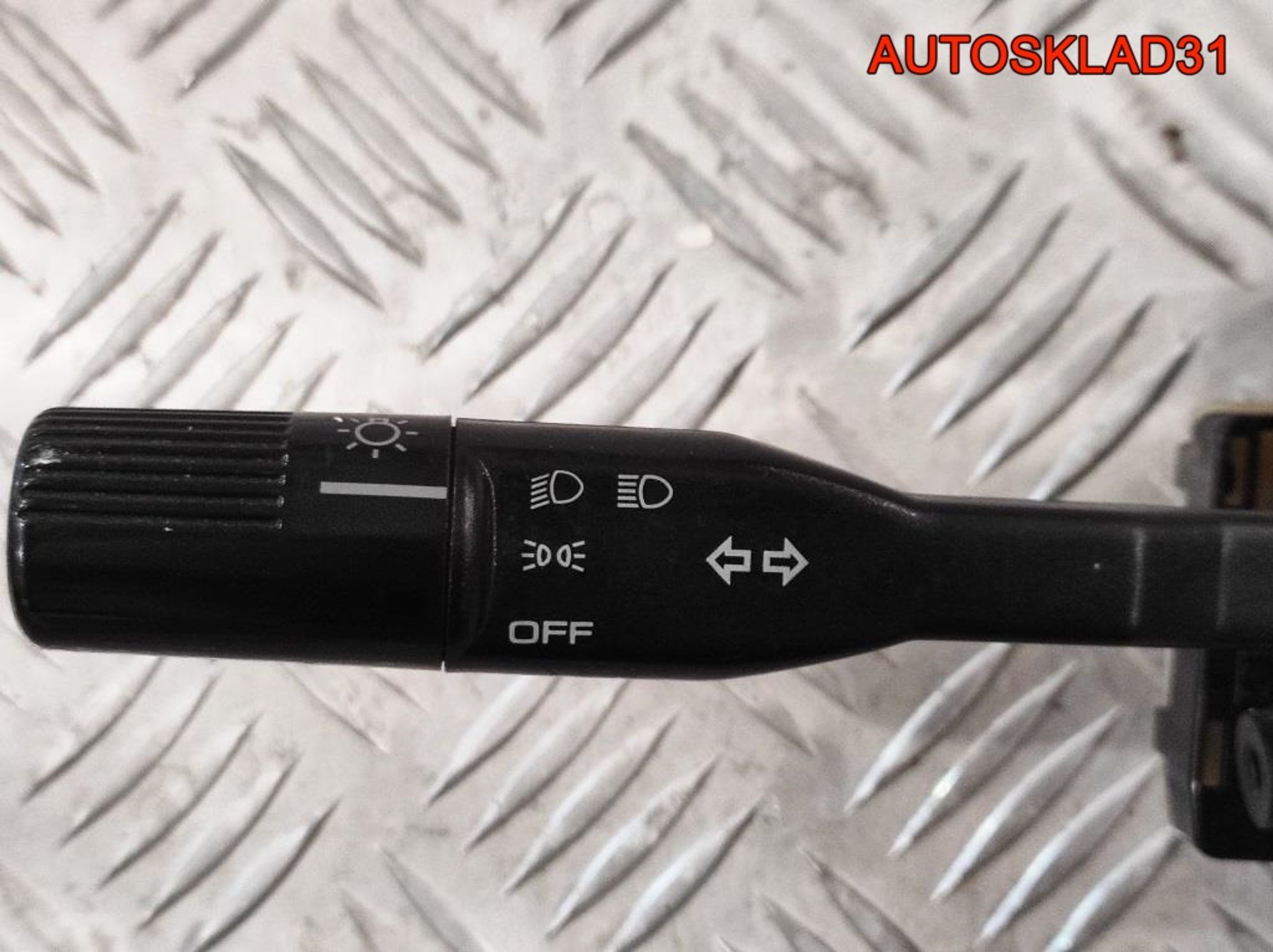 Переключатель подрулевой Mazda 626 GD 177698, 1500 рублей, Дубовое