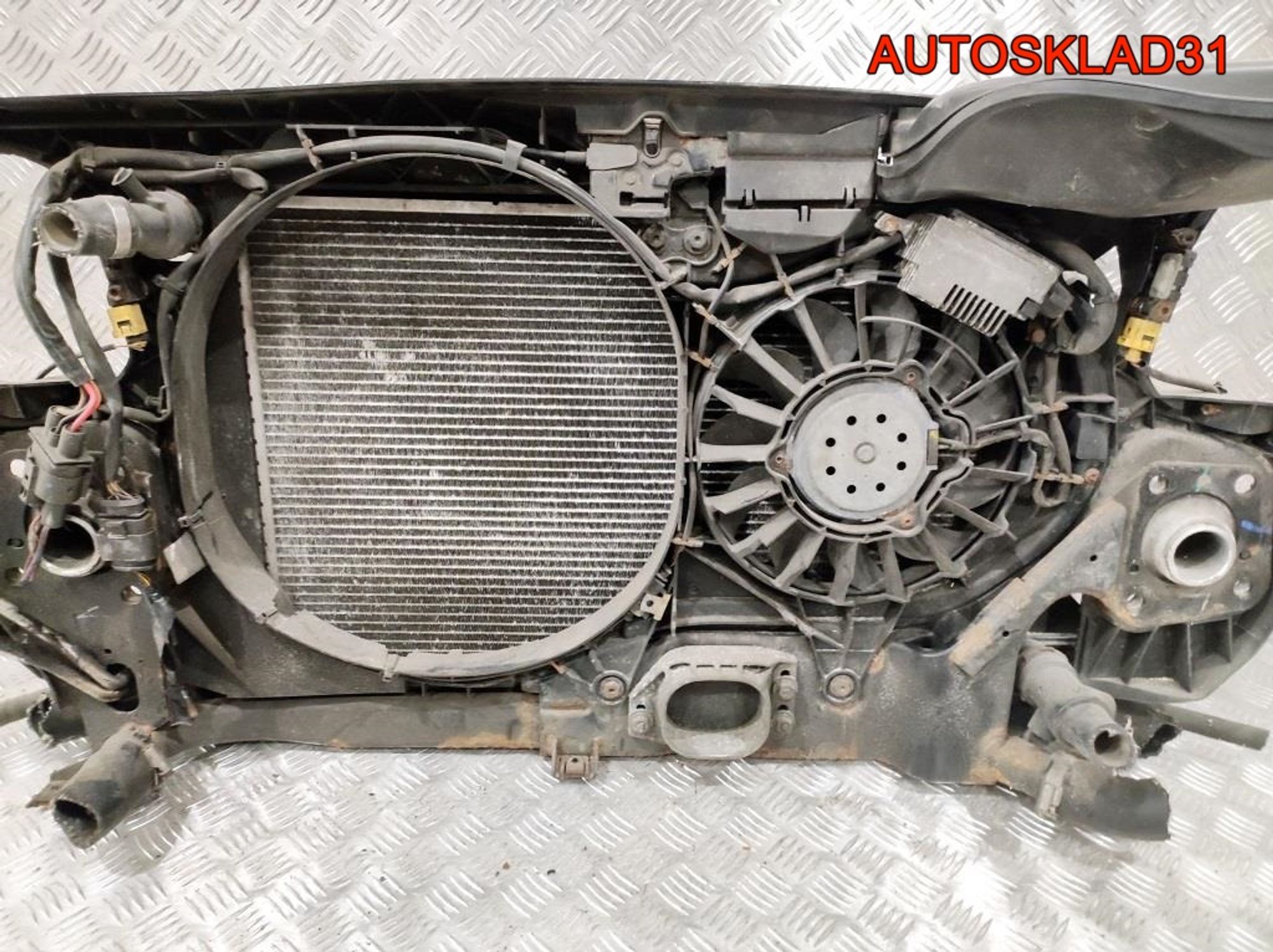 Панель передняя в сборе Audi A4 B6 2,5 Дизель (Р), 20000 рублей, Дубовое