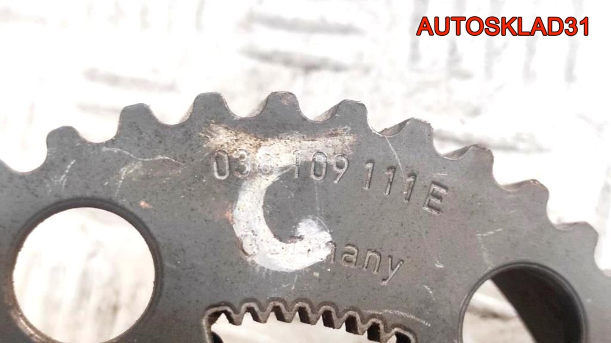 Шестерня распредвала Audi A4 B7 2,0 Дизель 03G109240, 2000 рублей, Дубовое