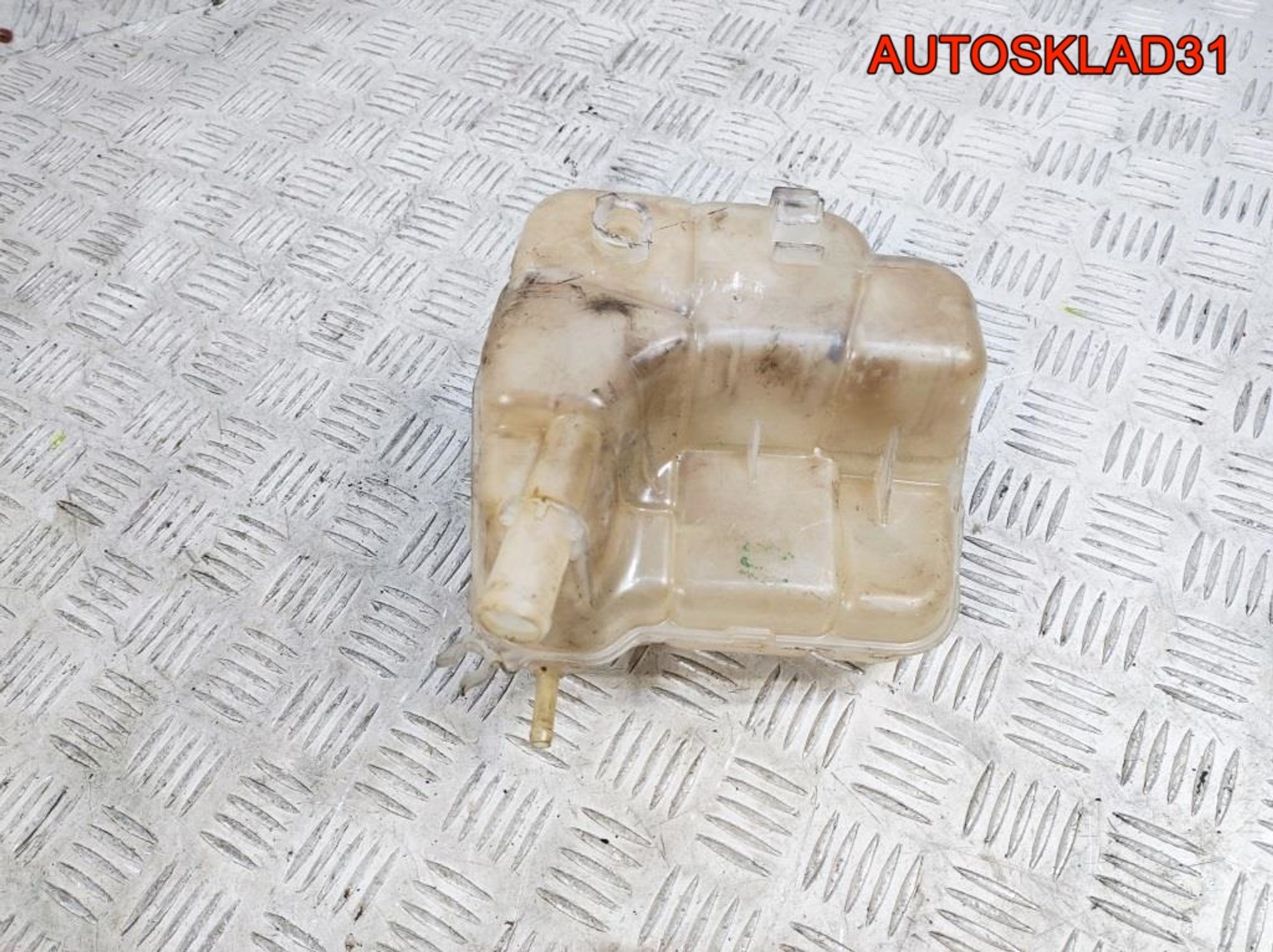 Бачок расширительный Opel Astra J 13393368, 1700 рублей, Дубовое