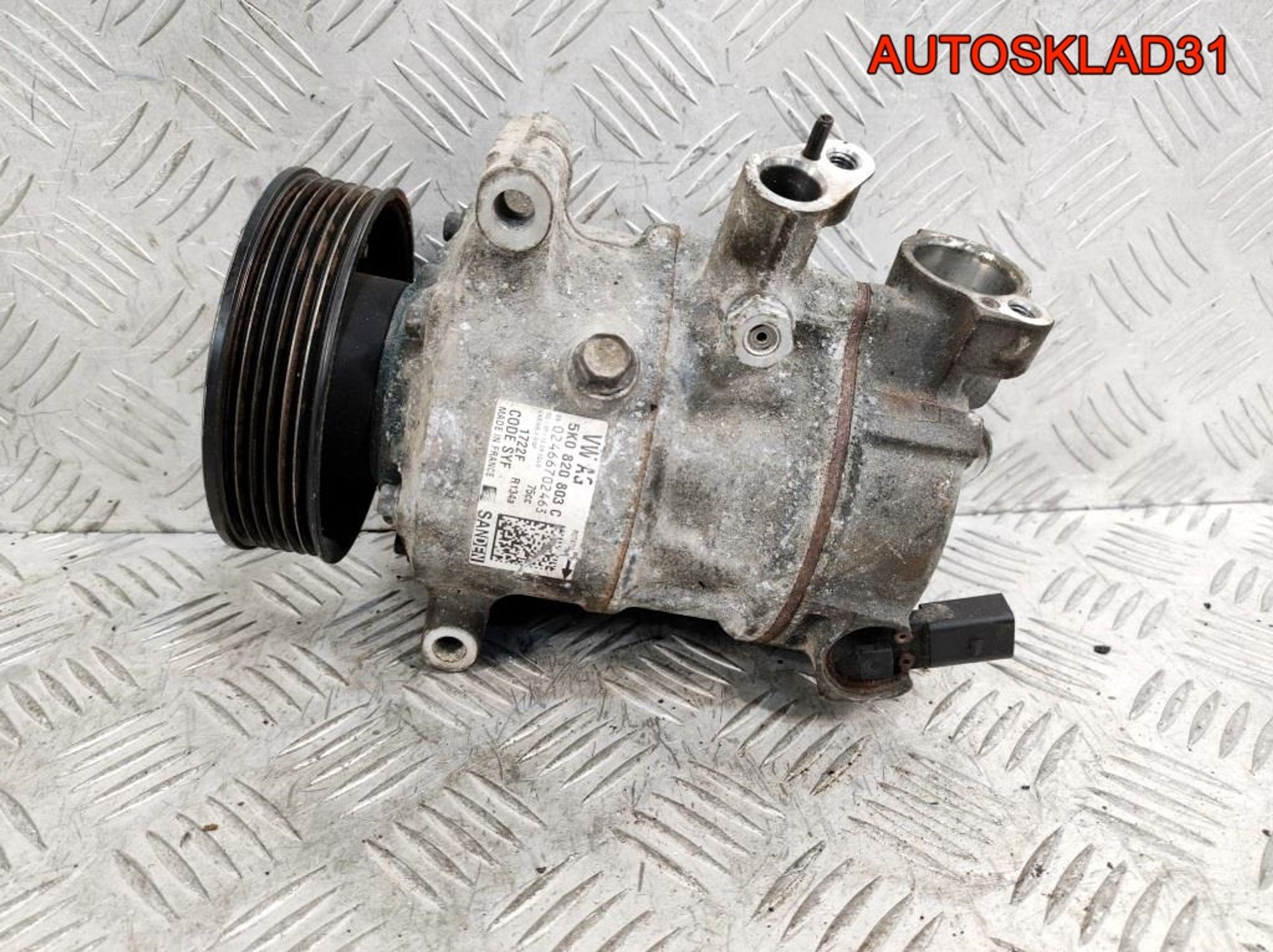 Компрессор кондиционера VW Tiguan 5K0820803C, 12600 рублей, Дубовое