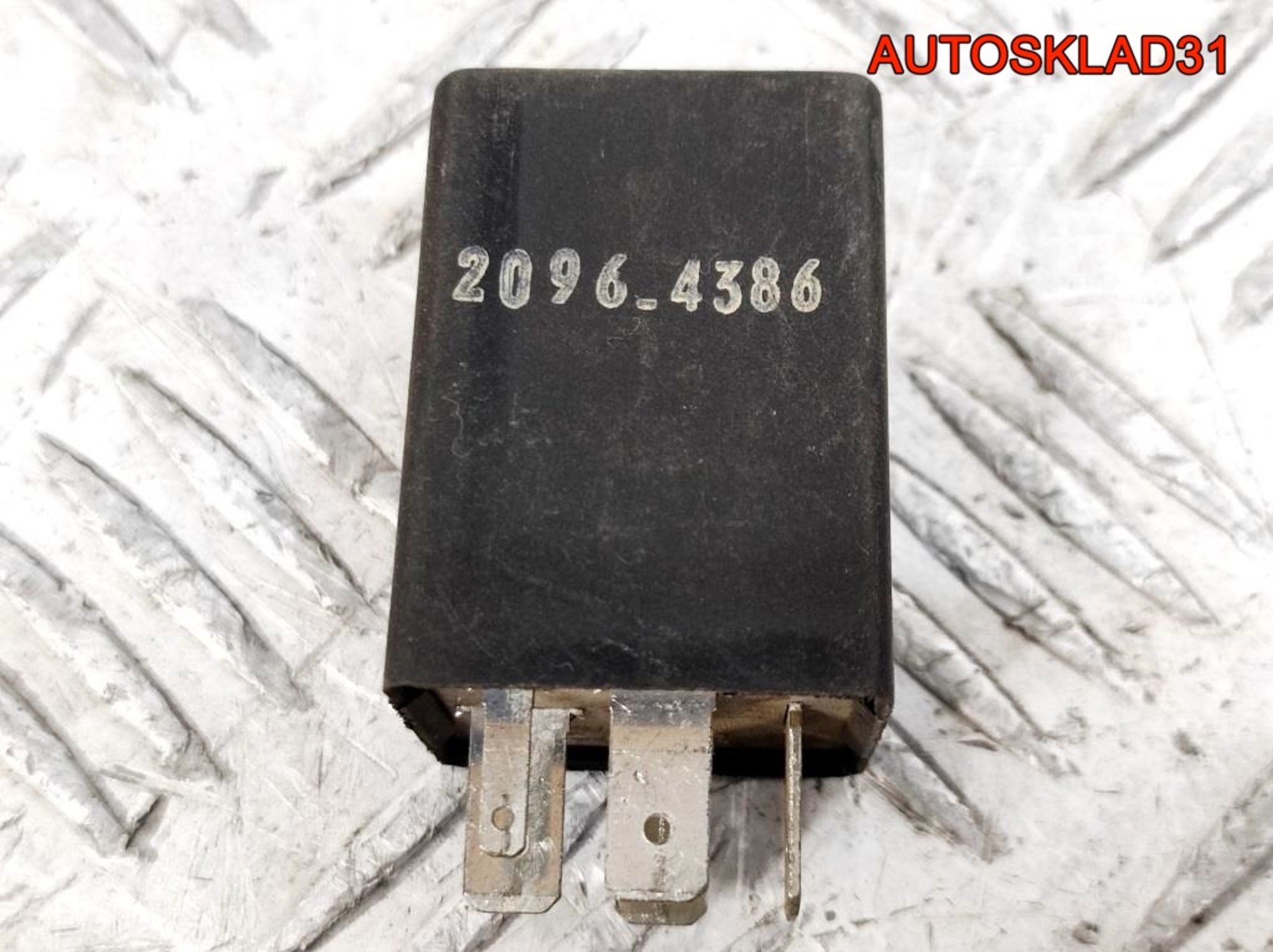 Реле стеклоочистителей VW Golf 3 321955531A, 1000 рублей, Дубовое