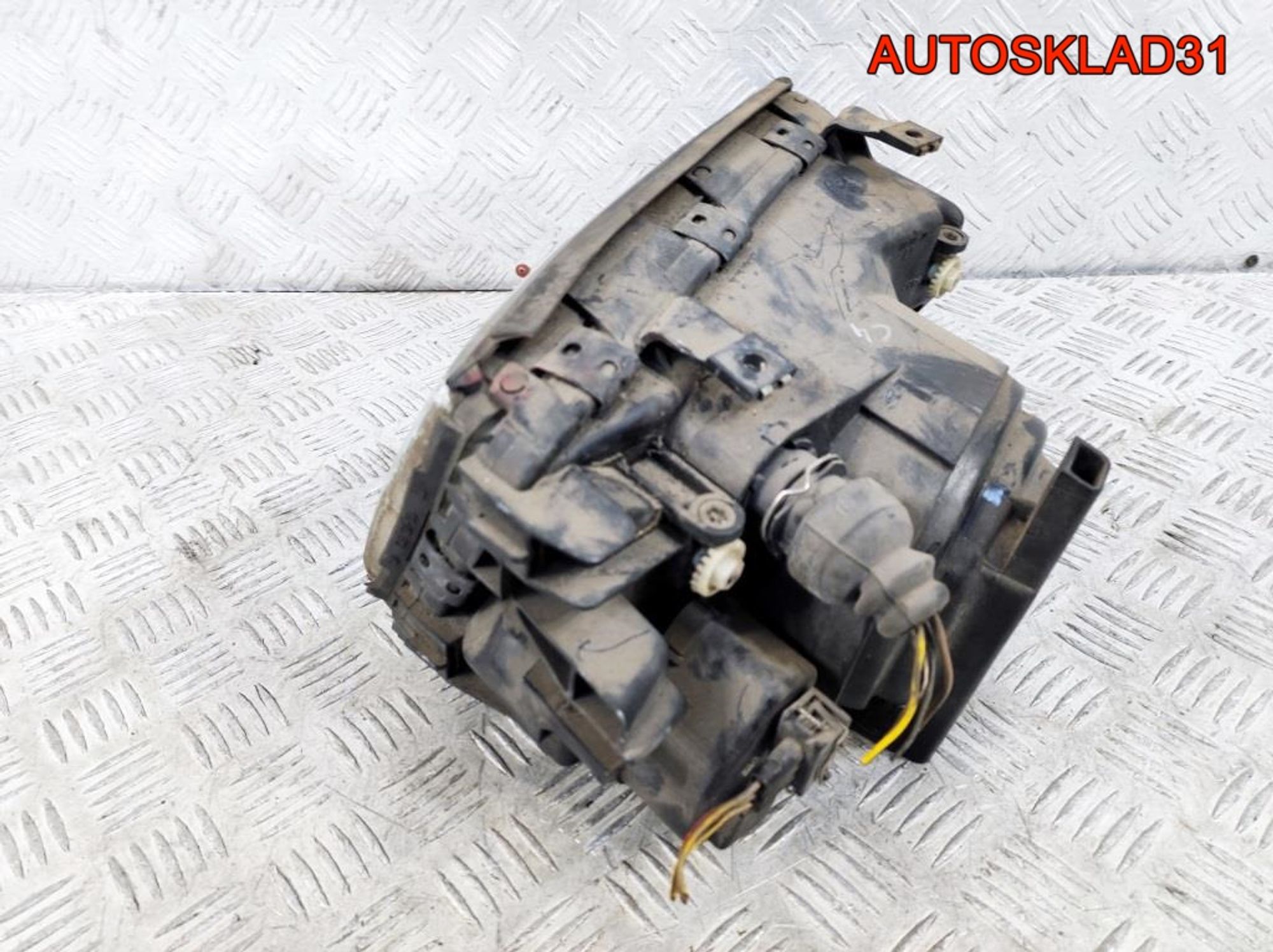 Фара левая Audi 100 C4 4A0941029A, 4900 рублей, Дубовое