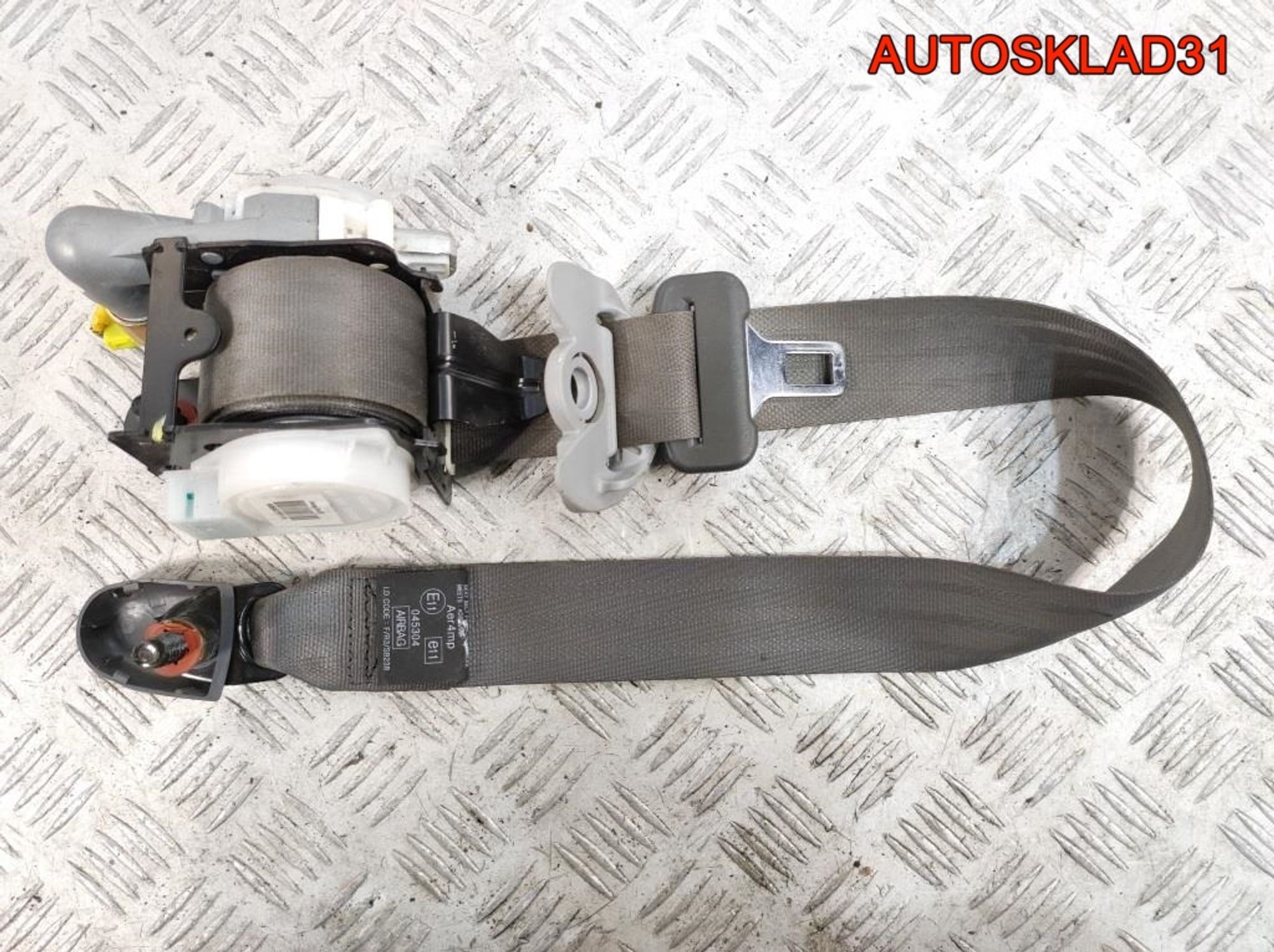 Ремень безопасности Kia Rio 2 888801G100, 2900 рублей, Дубовое