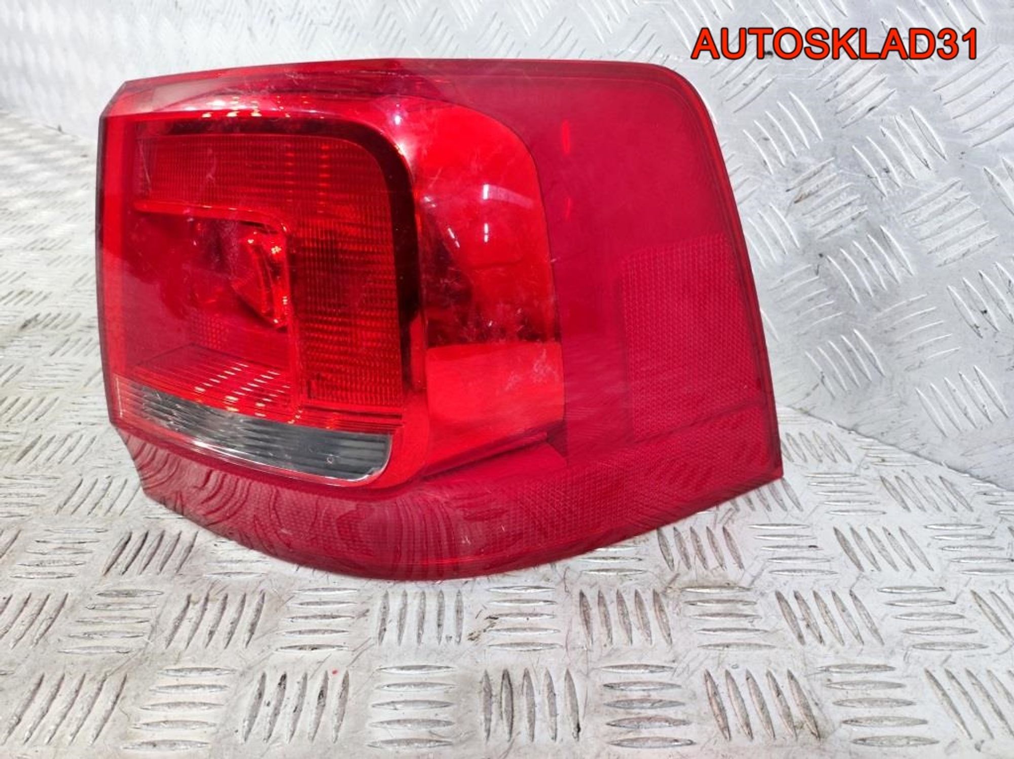 Фонарь задний наружный правый VW Sharan 7N0945096G, 6500 рублей, Дубовое